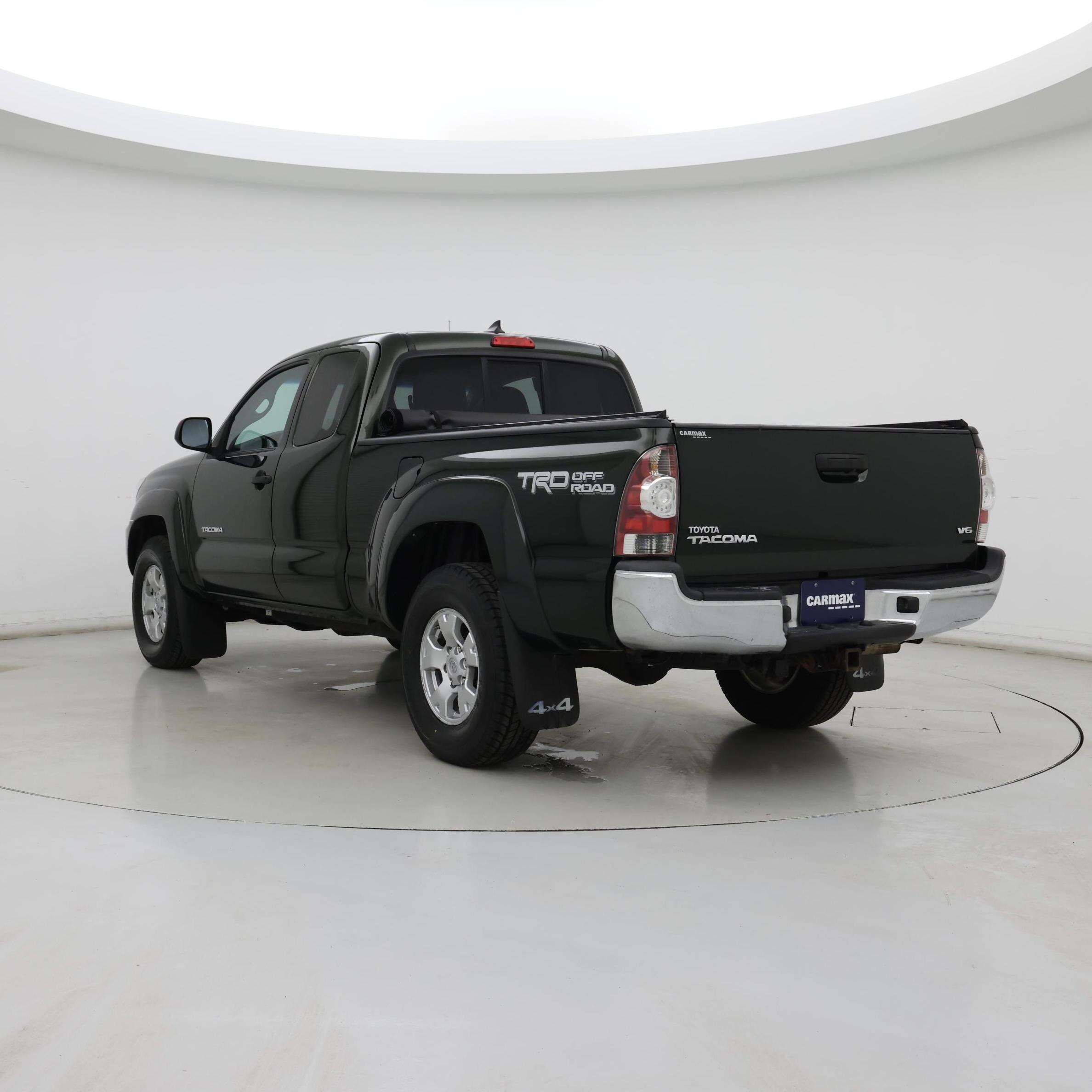 Thumbnail: 2014 Toyota Tacoma - 2
