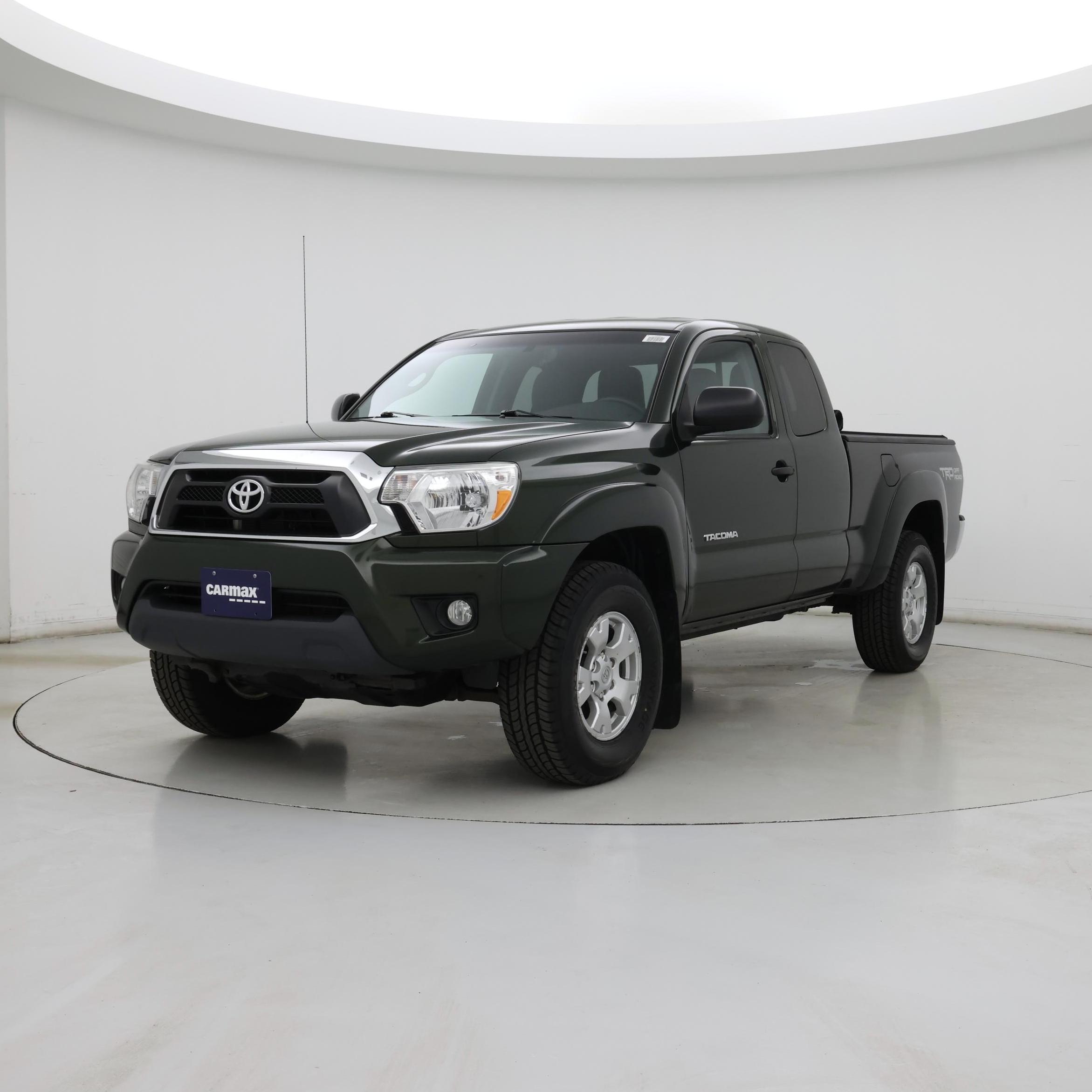 Thumbnail: 2014 Toyota Tacoma - 4