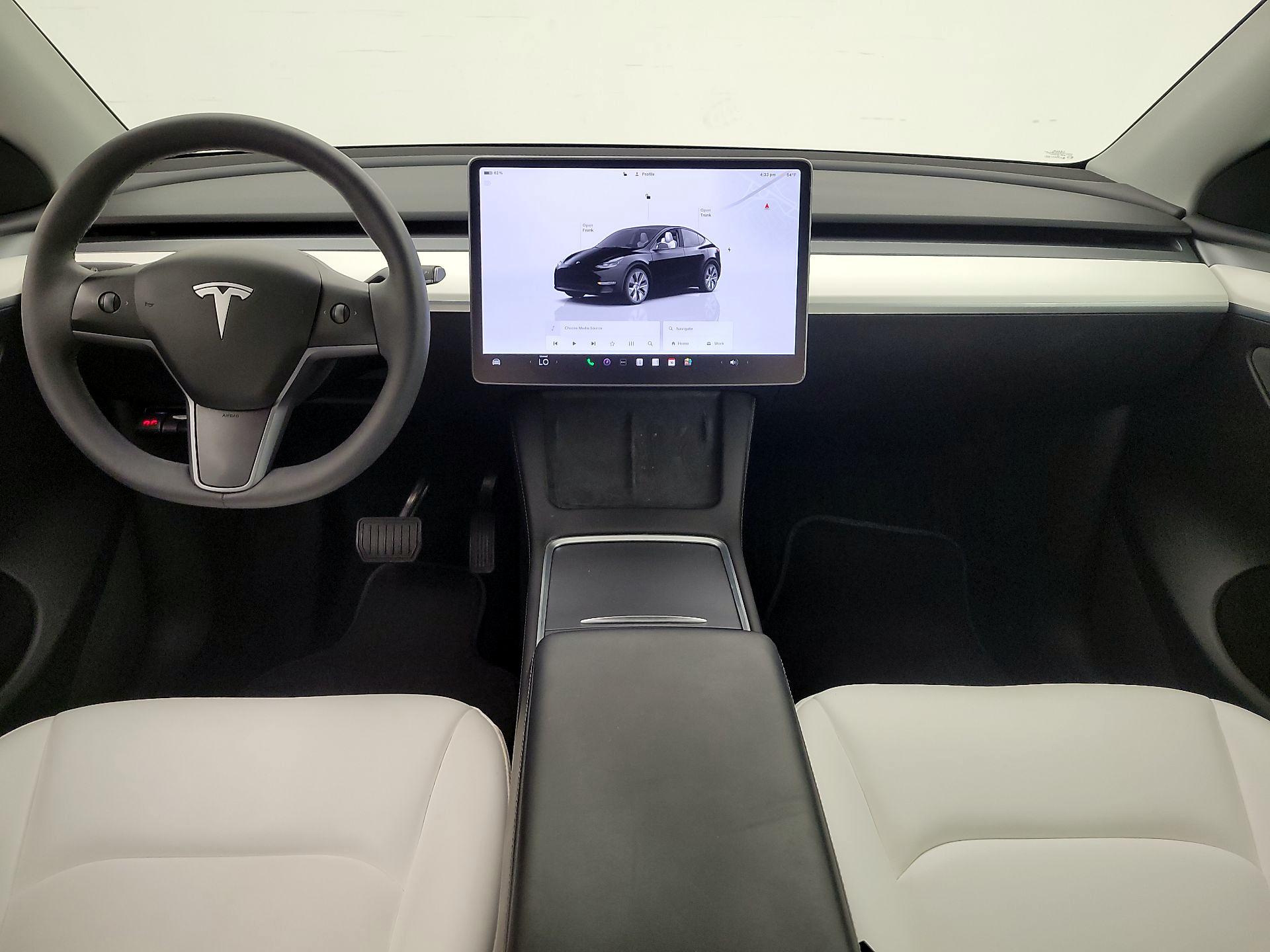 Thumbnail: 2023 Tesla Model Y - 9