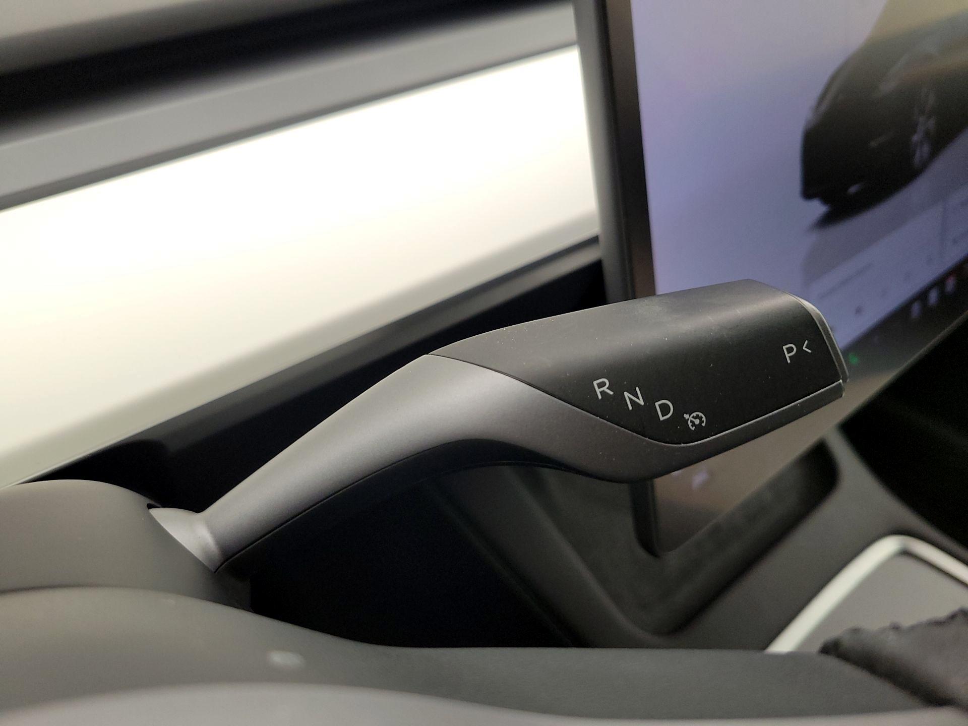 Thumbnail: 2023 Tesla Model Y - 17