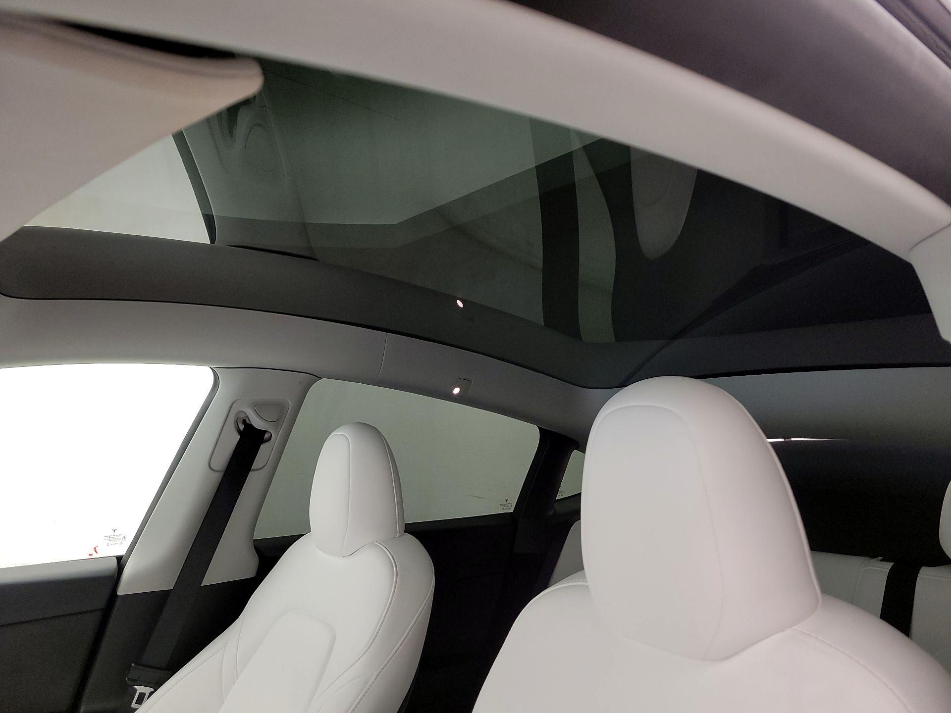 Thumbnail: 2023 Tesla Model Y - 19