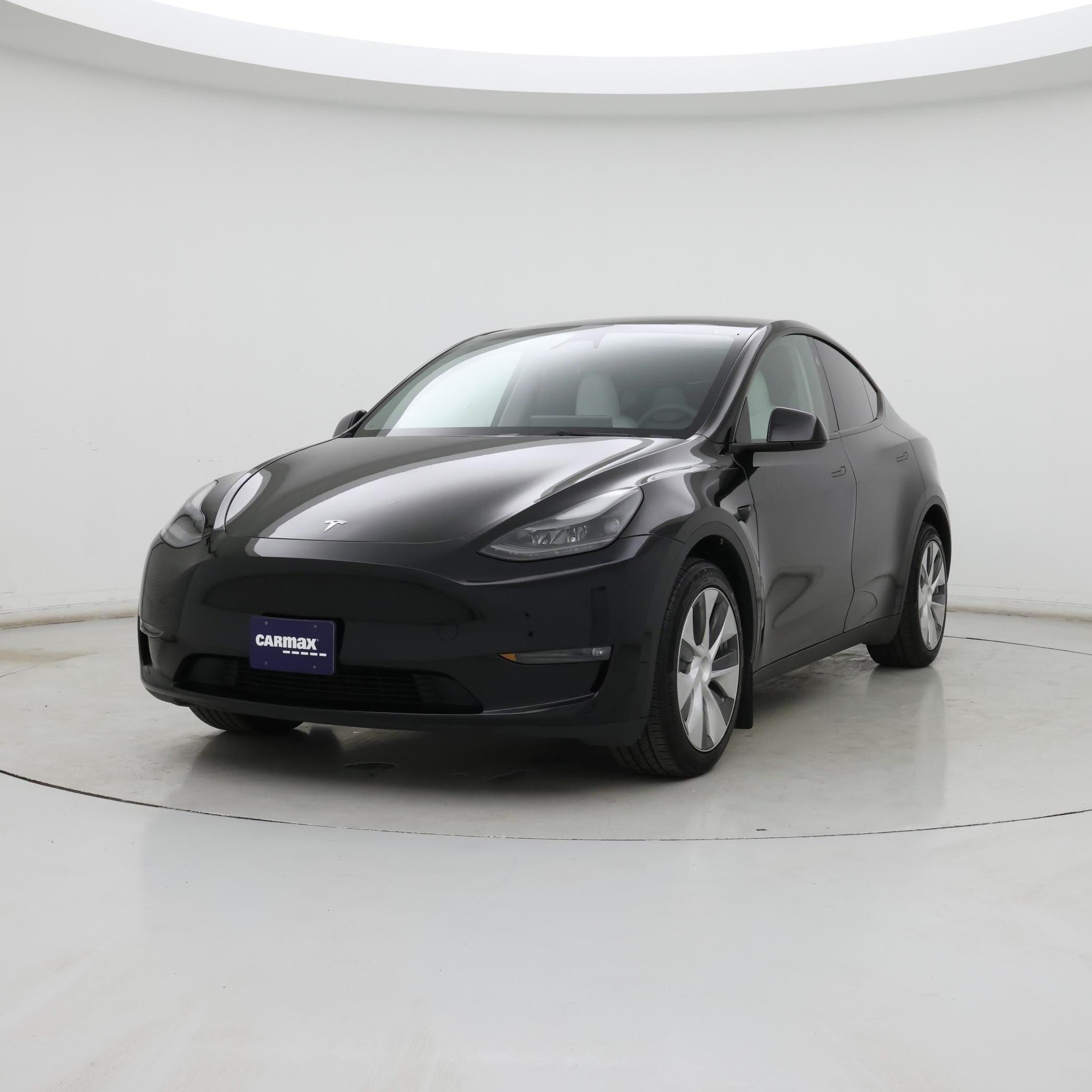 Thumbnail: 2023 Tesla Model Y - 4