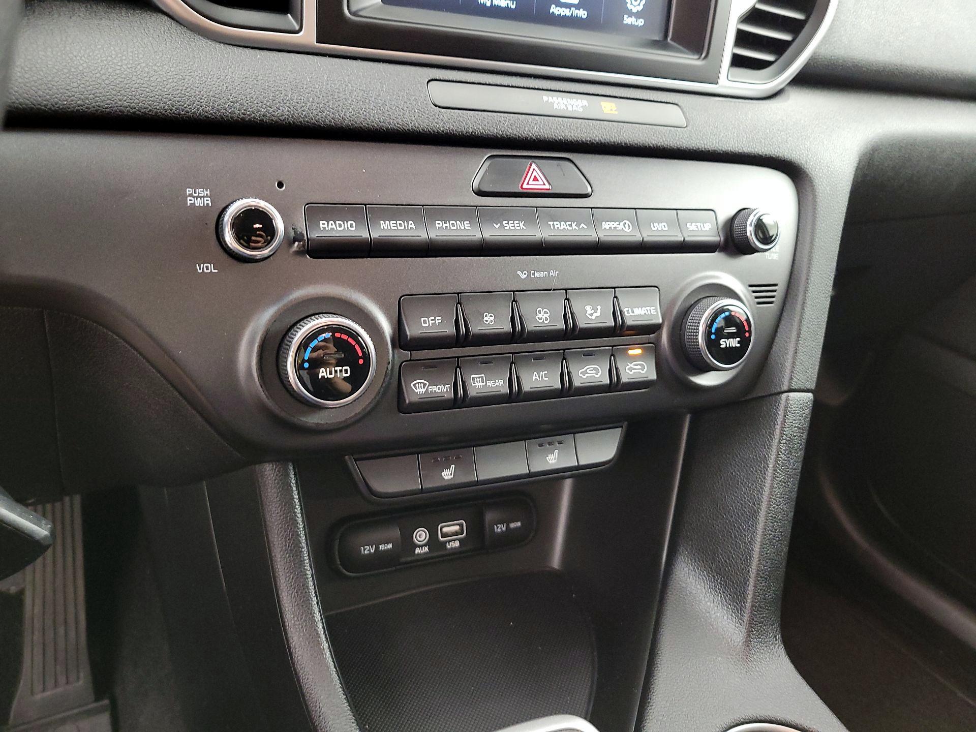 Thumbnail: 2019 Kia Sportage - 16