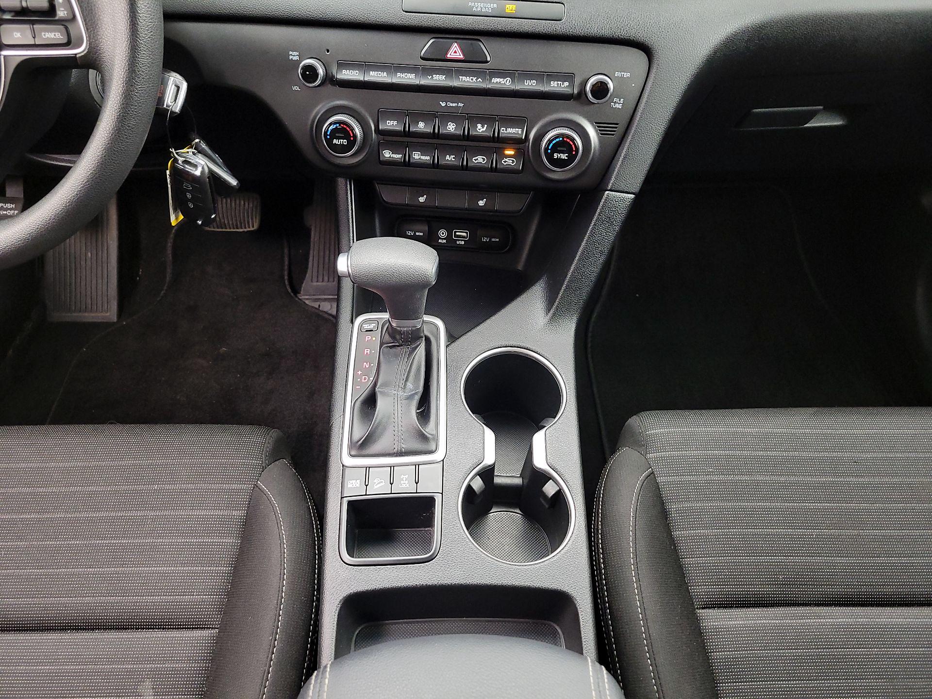 Thumbnail: 2019 Kia Sportage - 17
