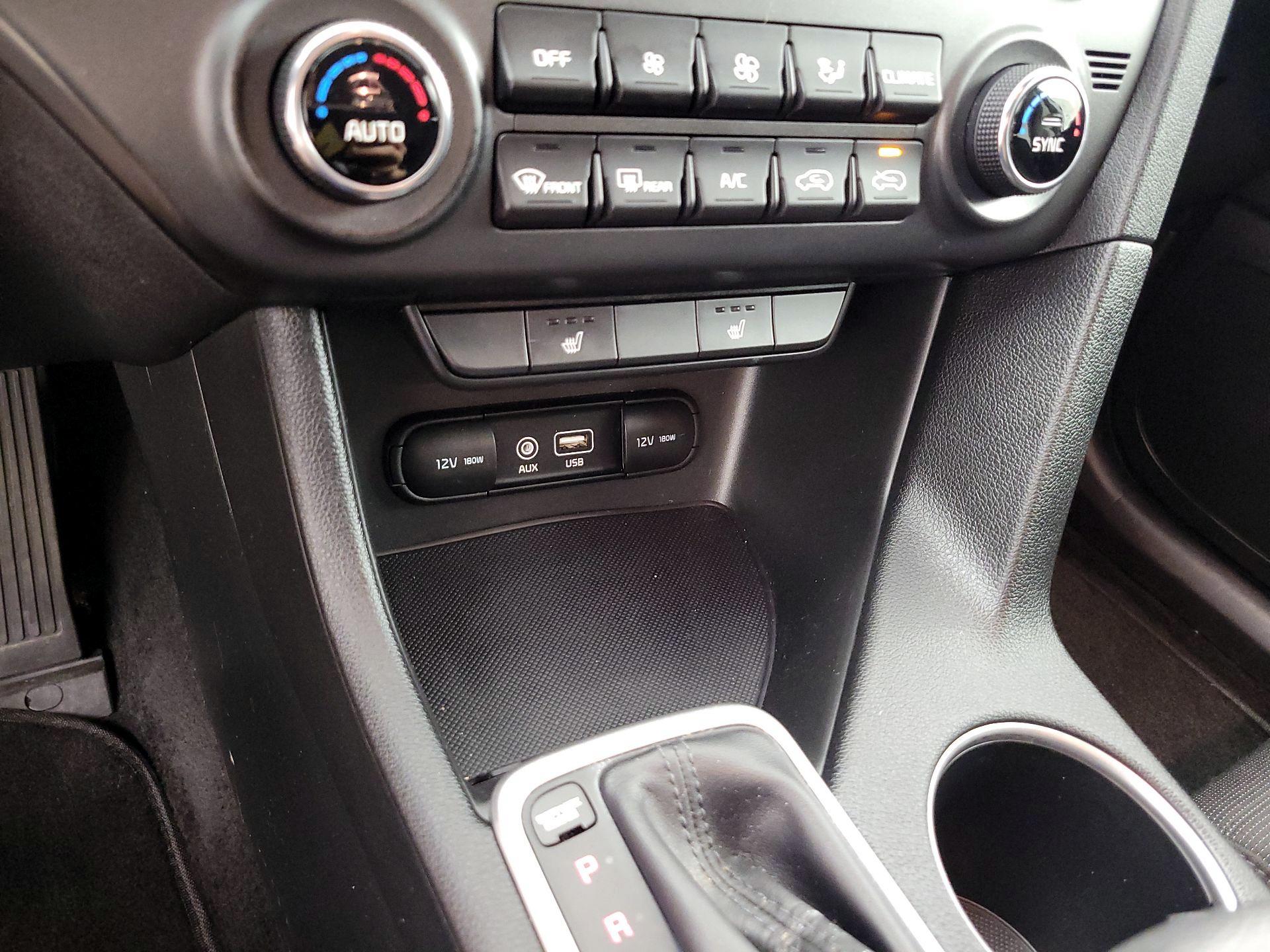 Thumbnail: 2019 Kia Sportage - 18