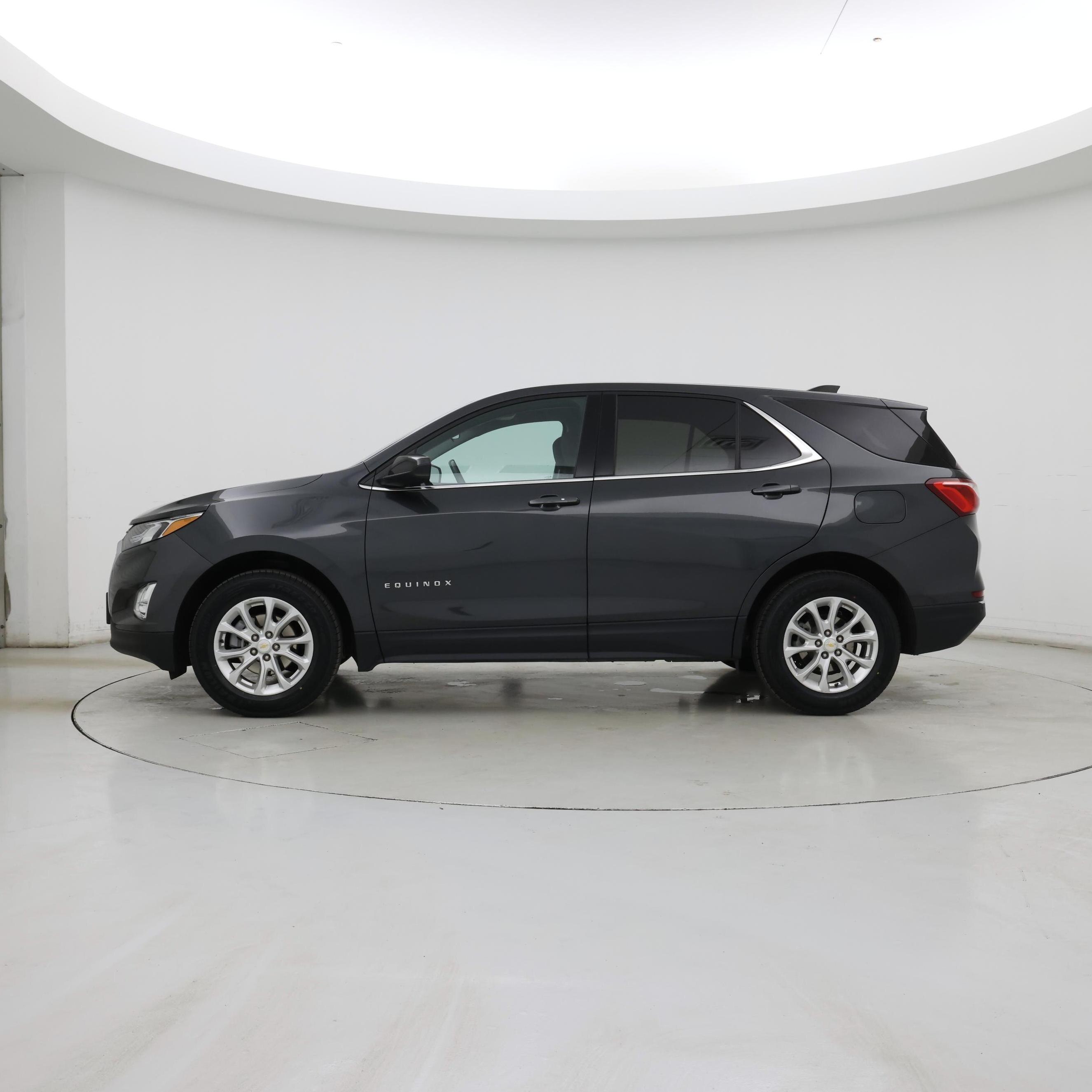 Thumbnail: 2020 Chevrolet Equinox - 3