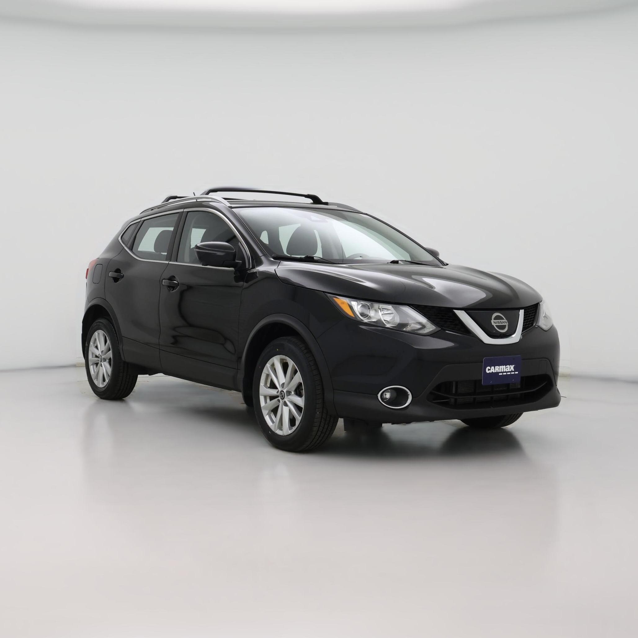 Thumbnail: 2019 Nissan Rogue Sport - 1