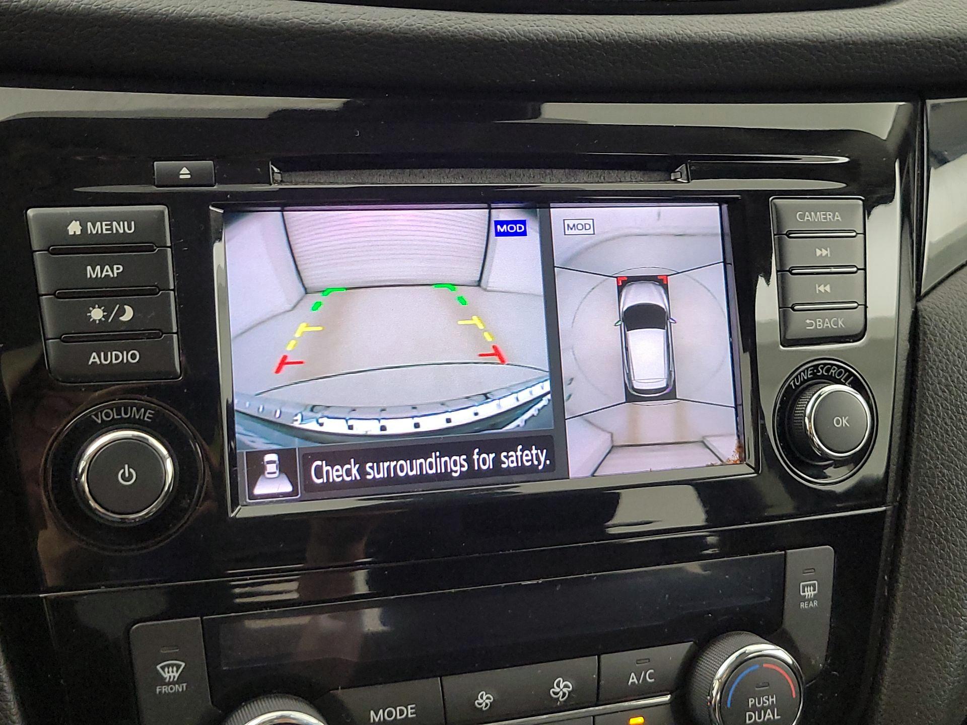 Thumbnail: 2019 Nissan Rogue Sport - 15