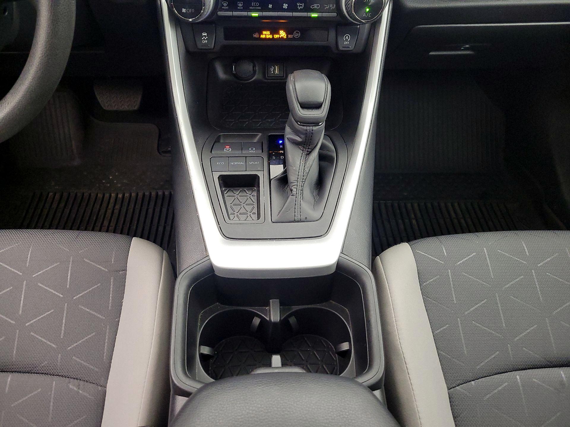 Thumbnail: 2023 Toyota RAV4 - 18