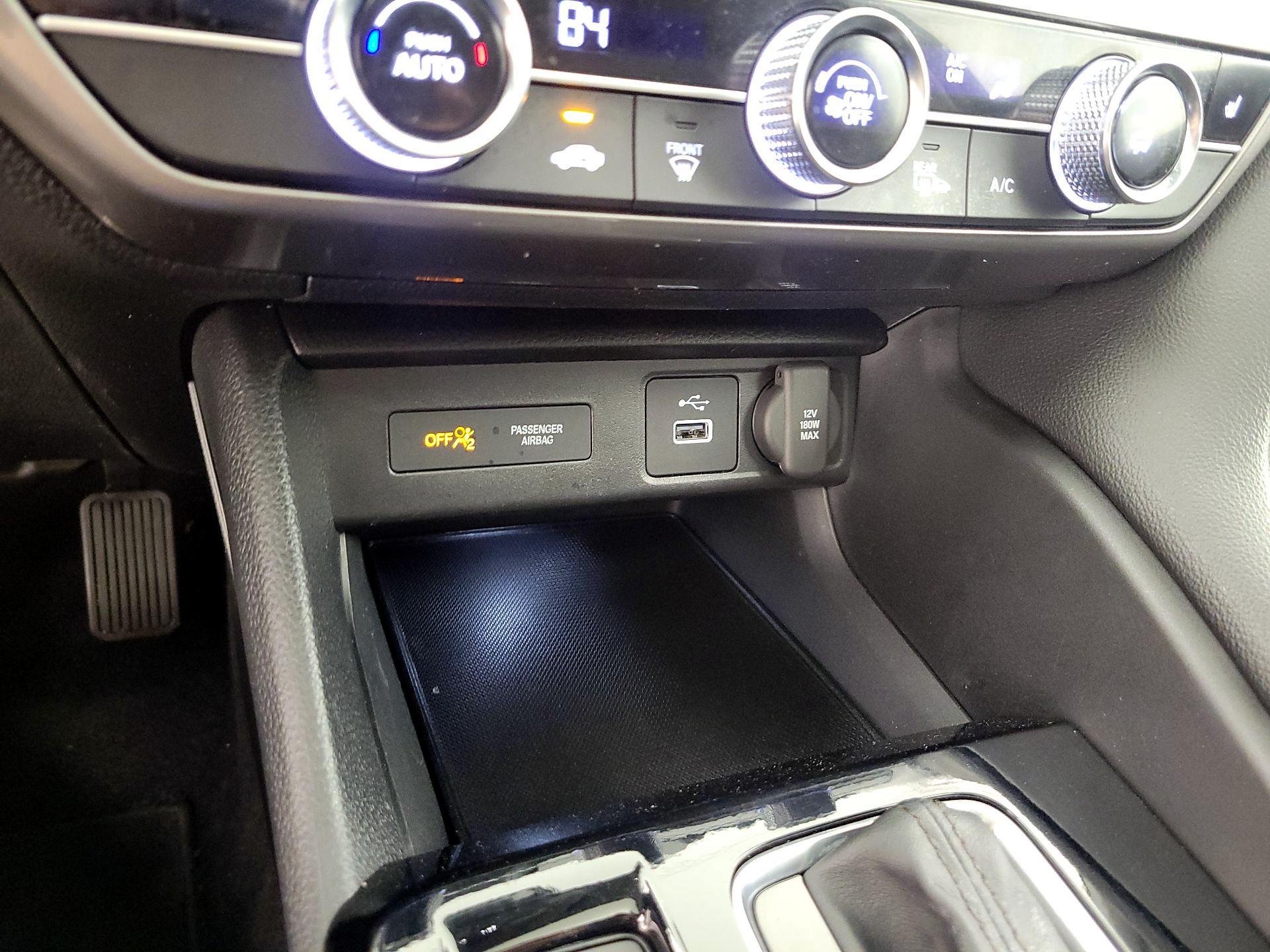 Thumbnail: 2024 Acura Integra - 18