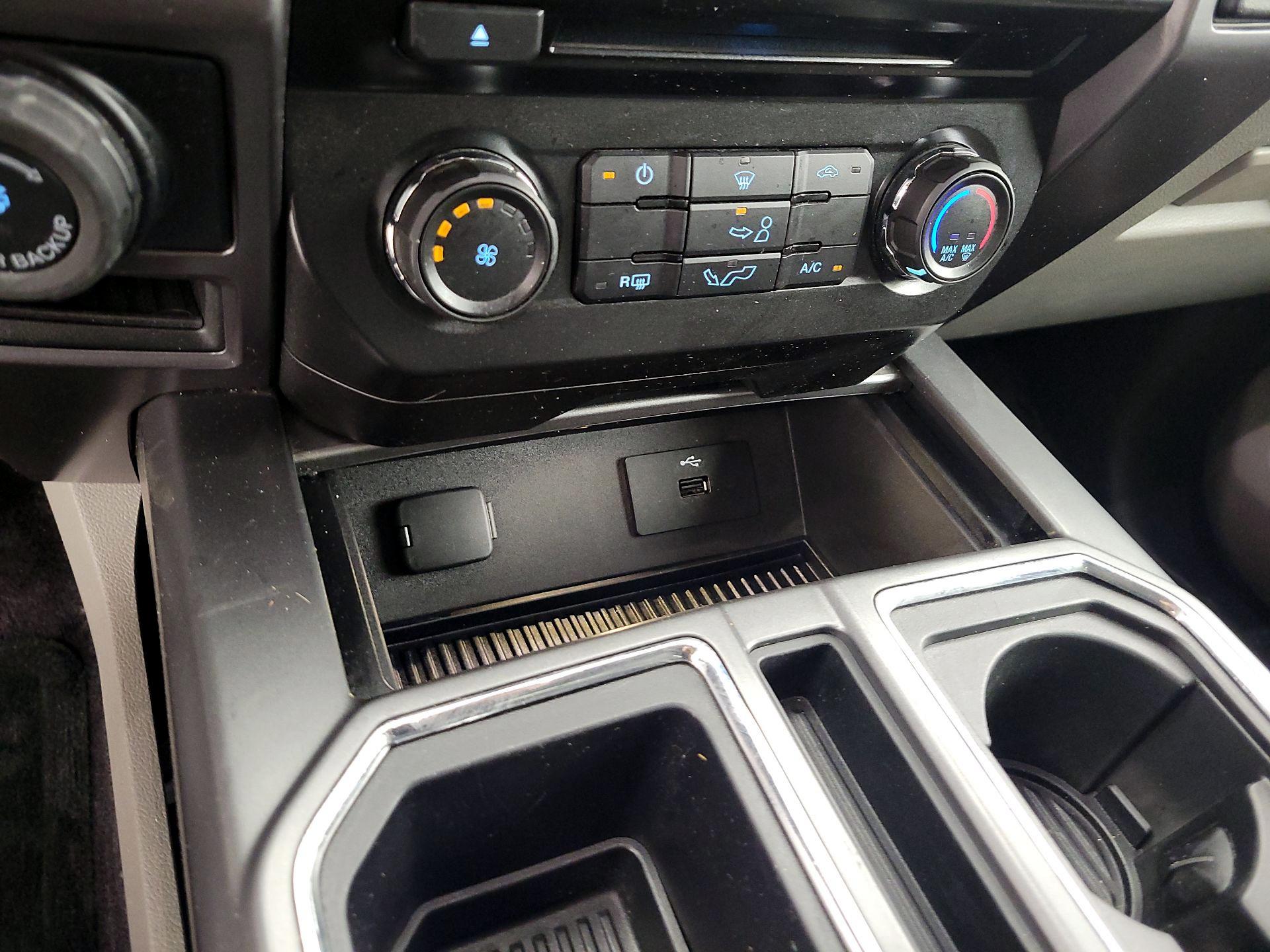 Thumbnail: 2016 Ford F-150 - 18