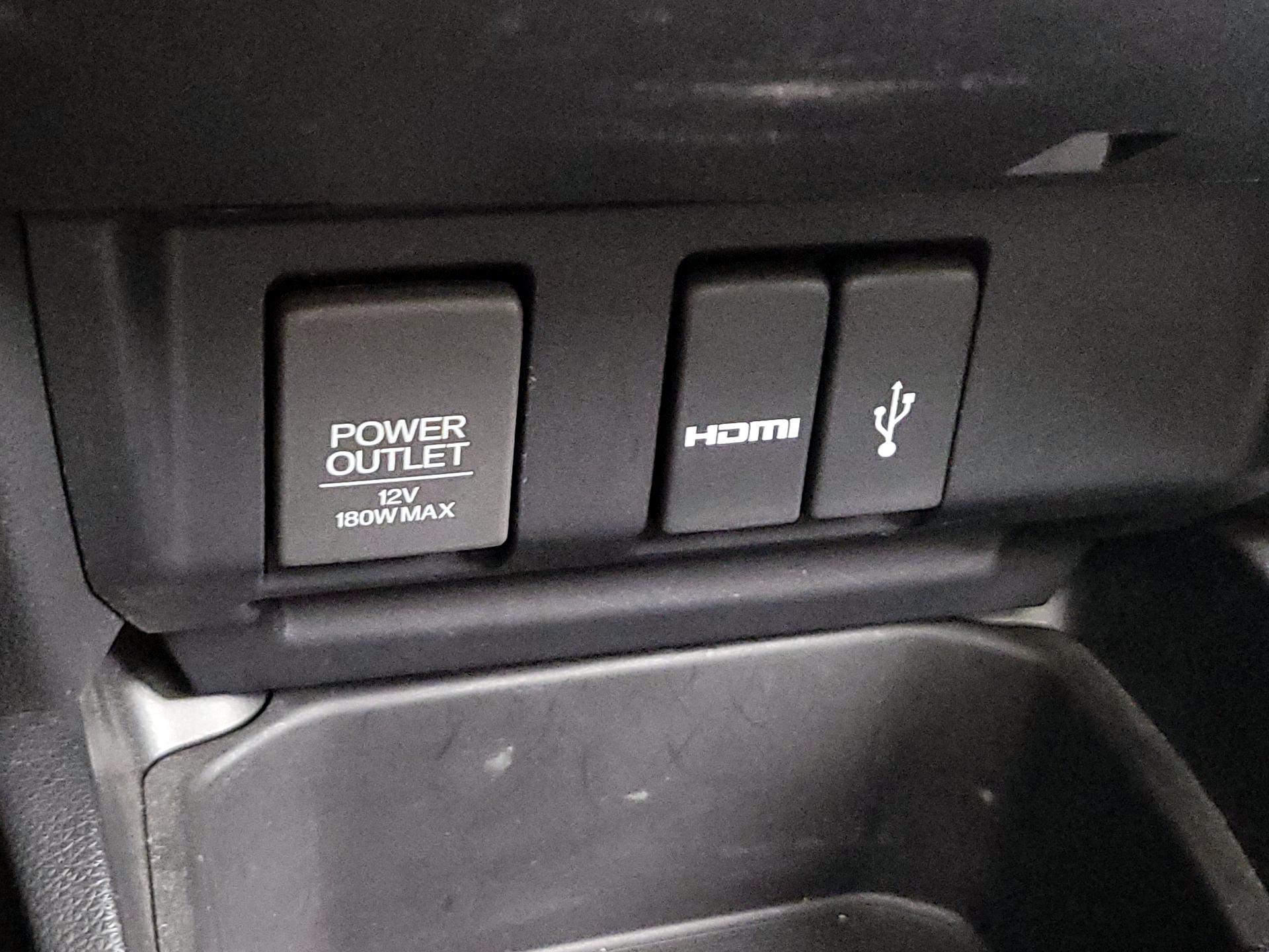 Thumbnail: 2016 Honda Fit - 18