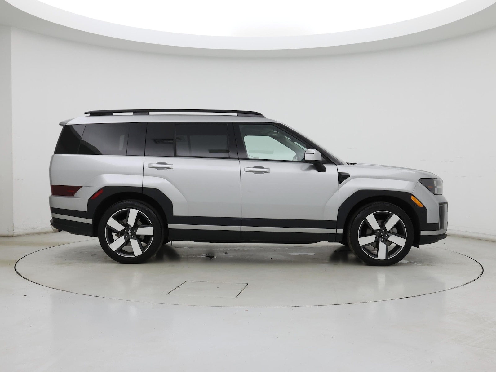 2024 Hyundai Santa Fe Limited - Photo 8