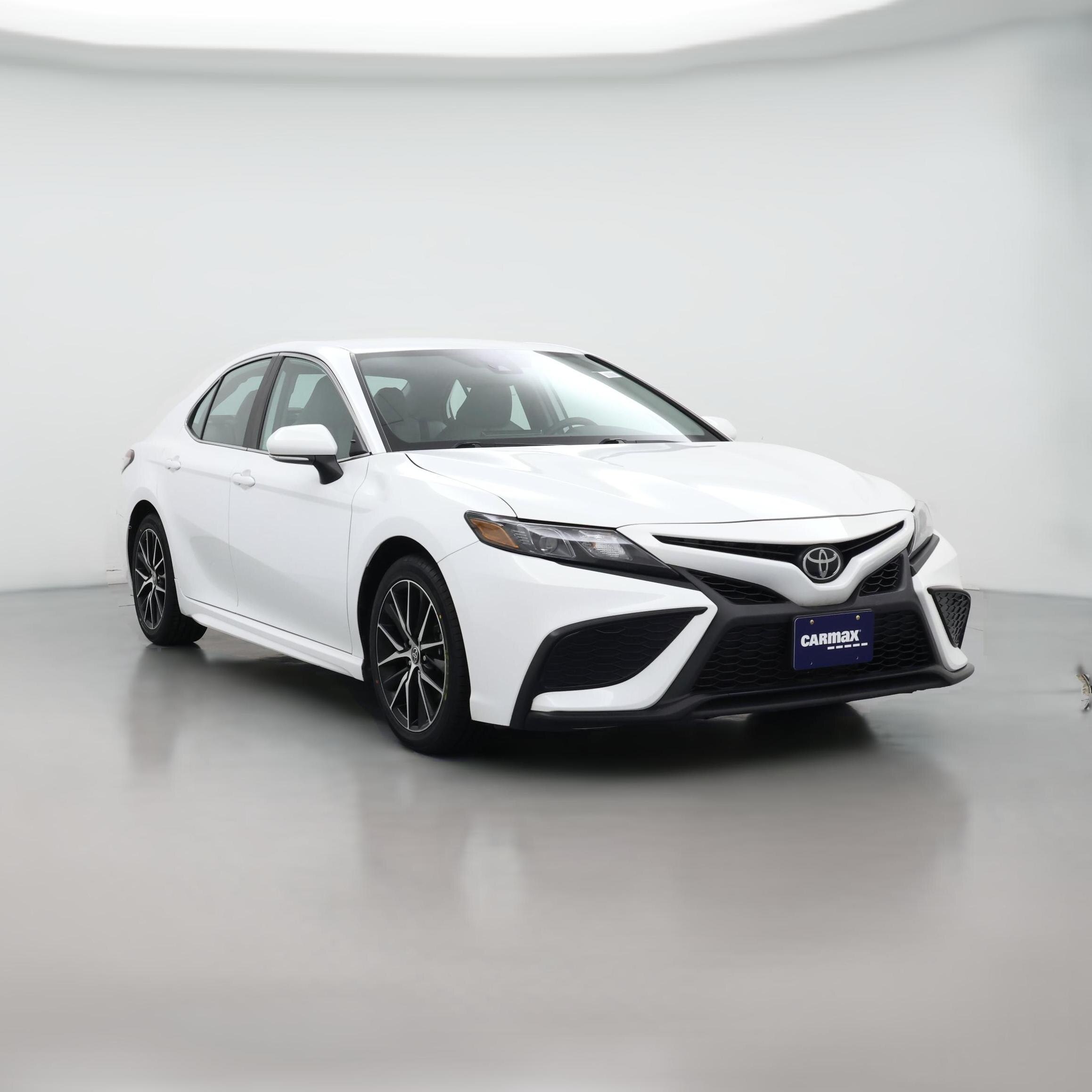 Thumbnail: 2022 Toyota Camry - 1