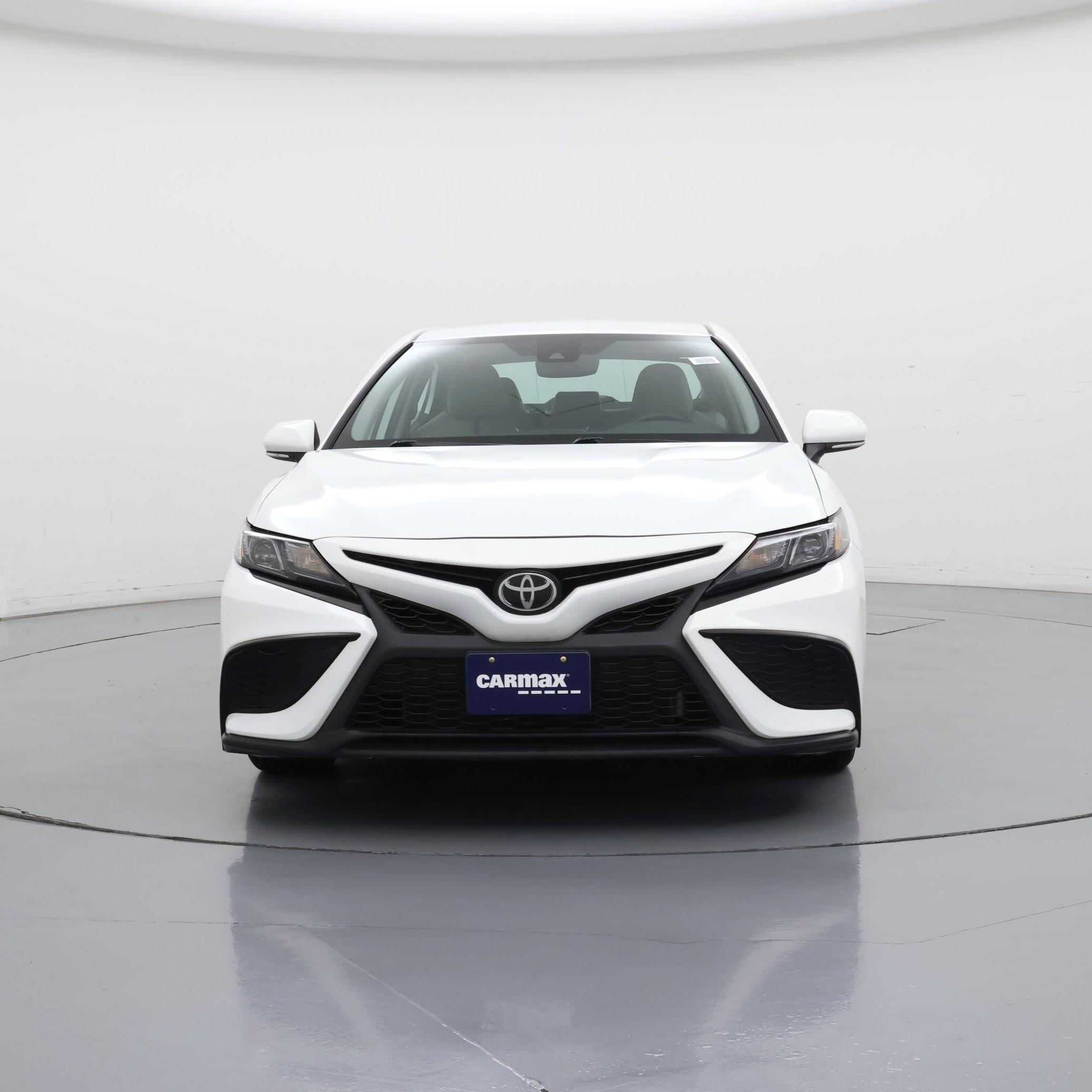 Thumbnail: 2022 Toyota Camry - 5
