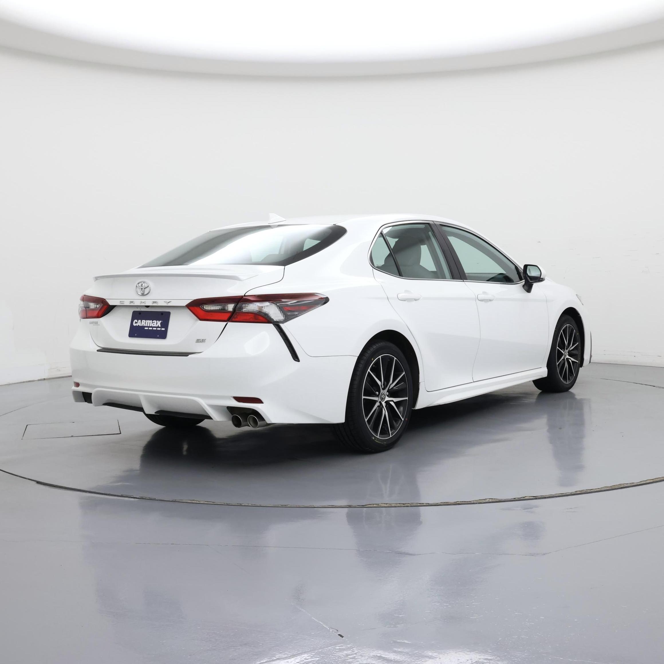 Thumbnail: 2022 Toyota Camry - 8
