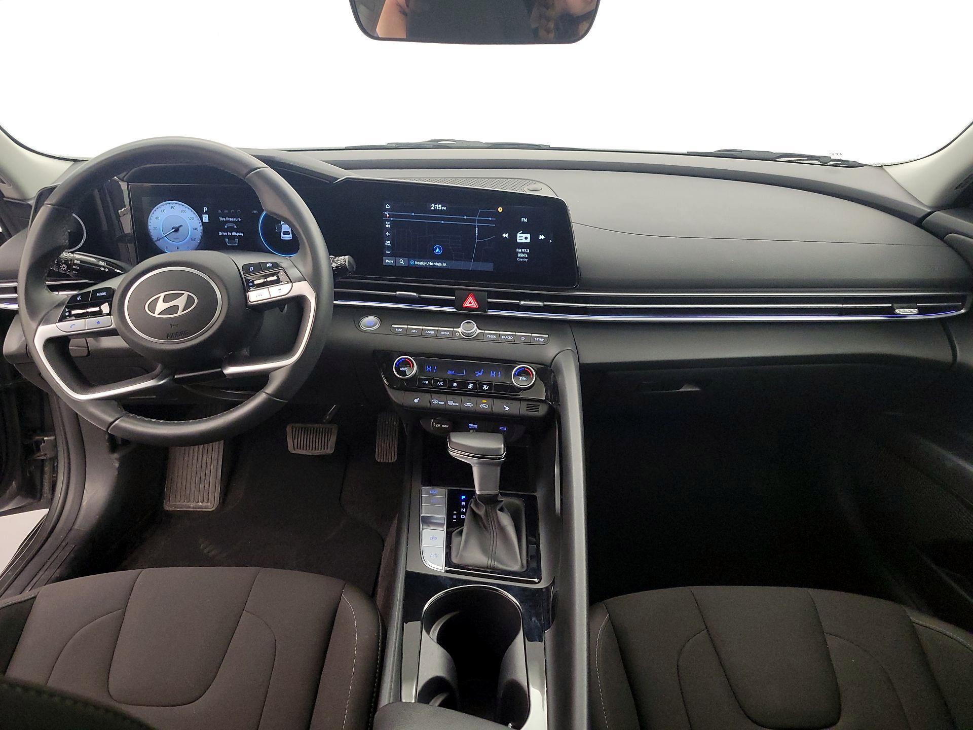 Thumbnail: 2025 Hyundai Elantra - 9