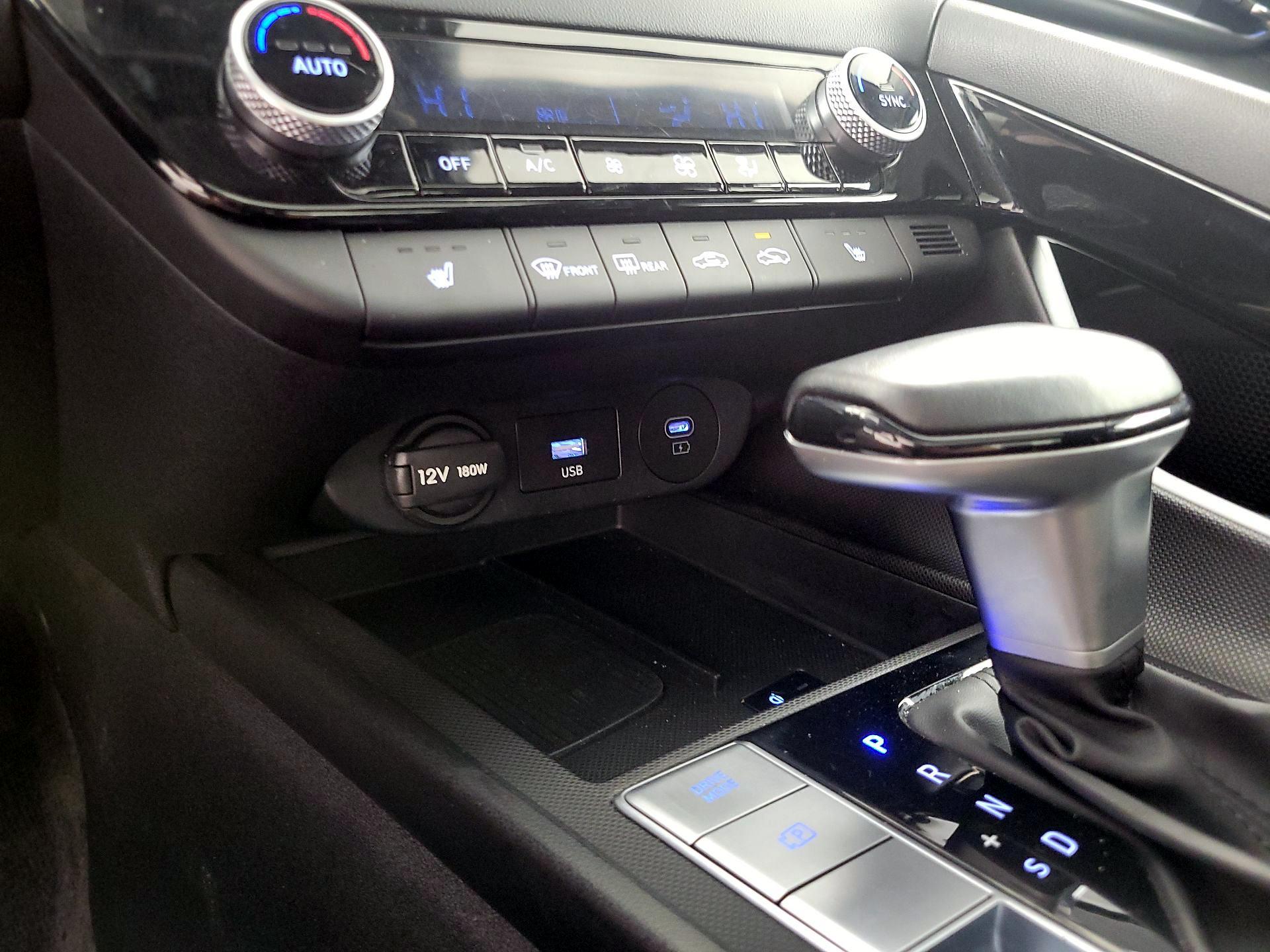 Thumbnail: 2025 Hyundai Elantra - 19