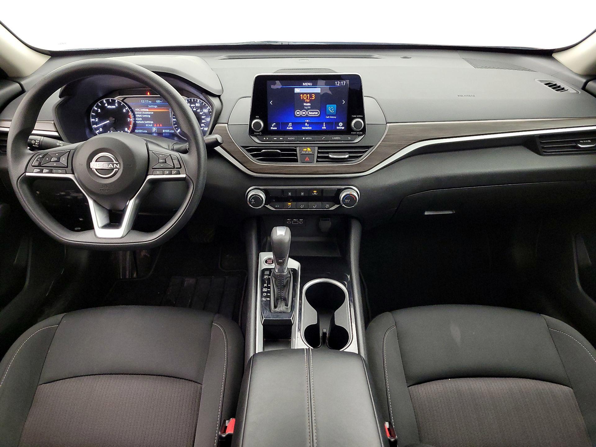Thumbnail: 2024 Nissan Altima - 9