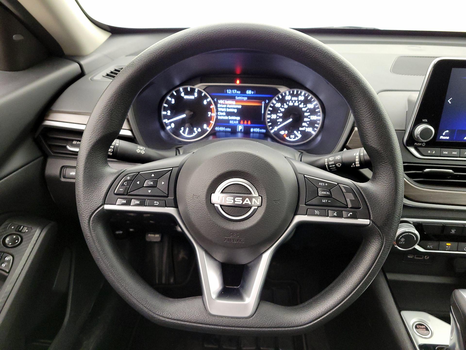 Thumbnail: 2024 Nissan Altima - 10