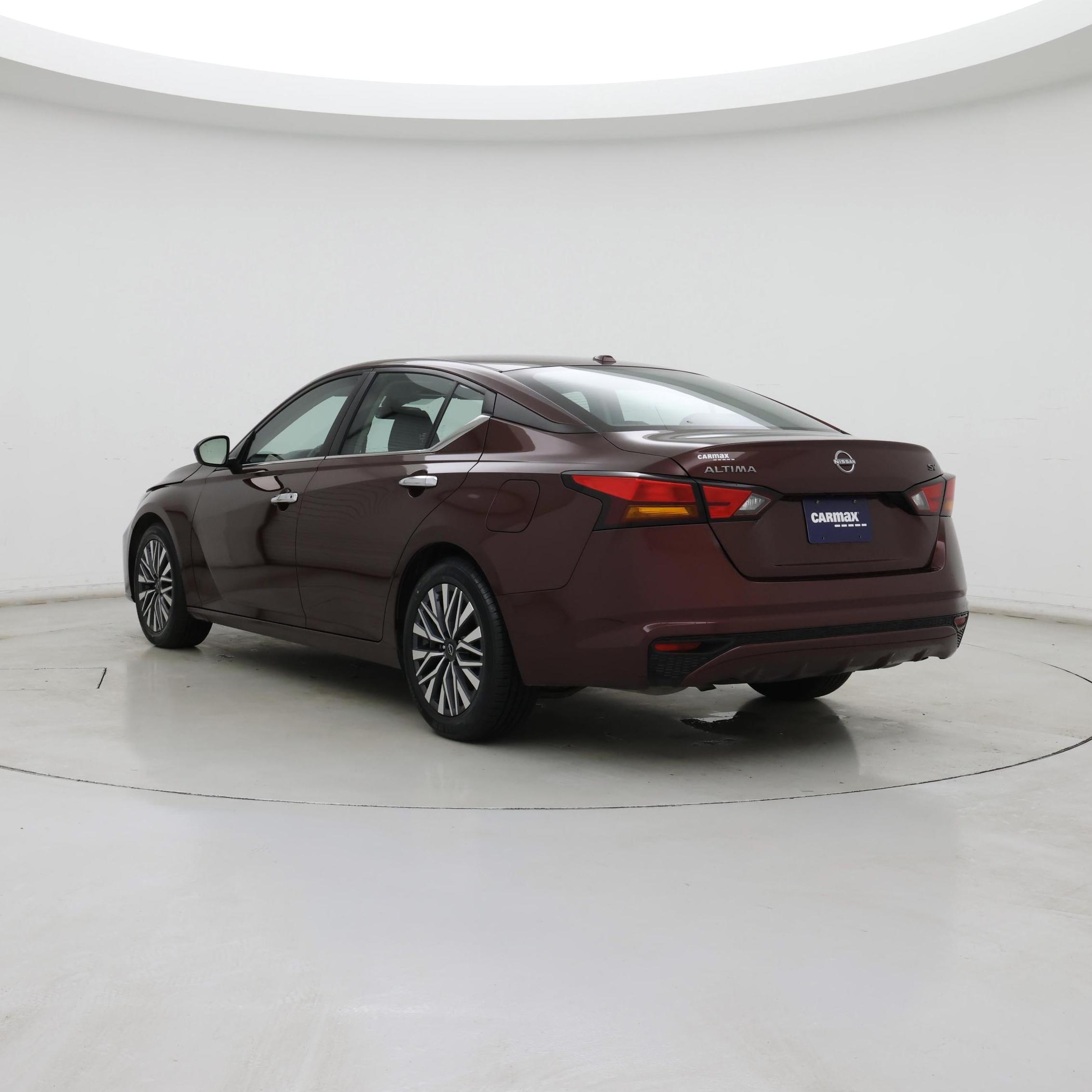 Thumbnail: 2024 Nissan Altima - 2