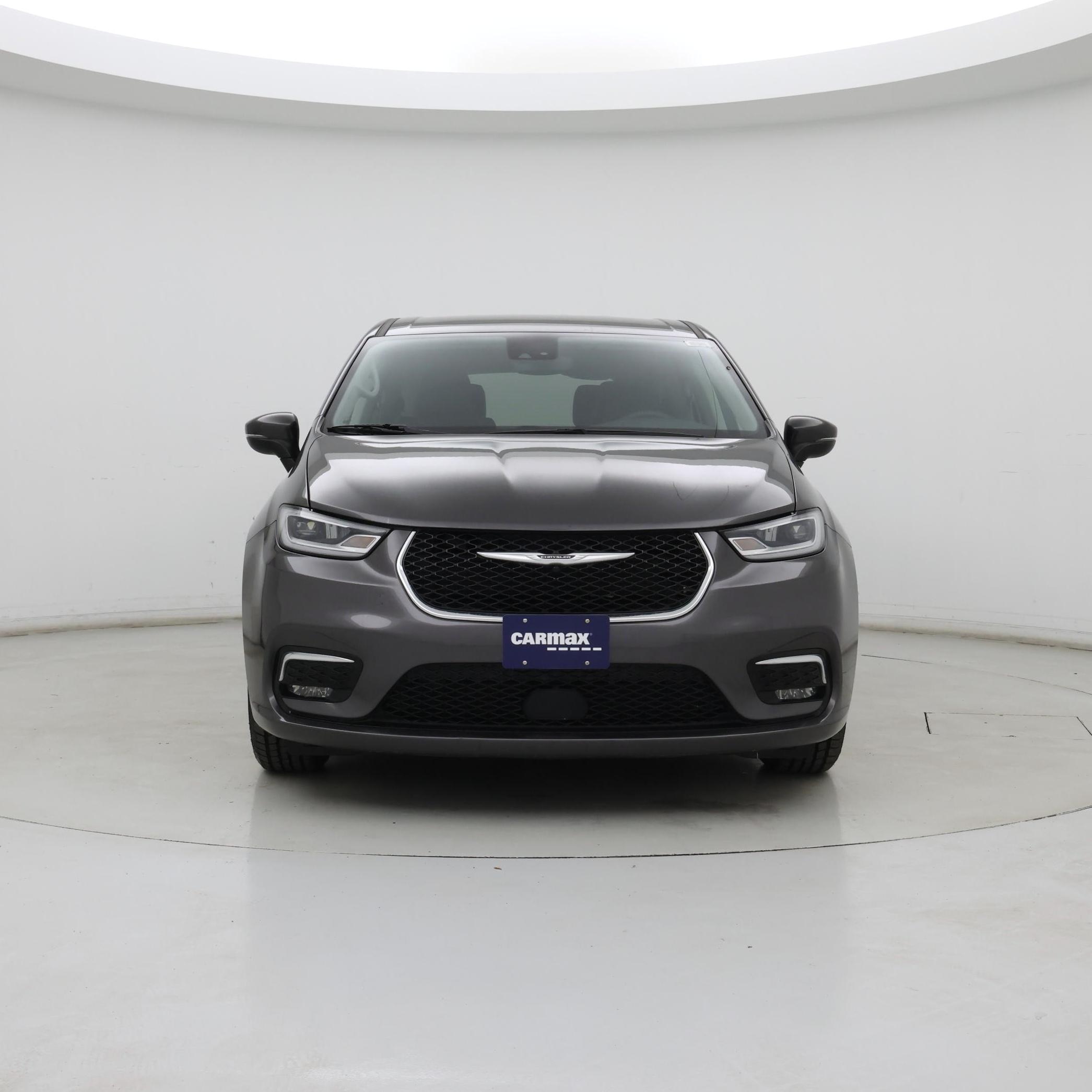 Thumbnail: 2023 Chrysler Pacifica - 5