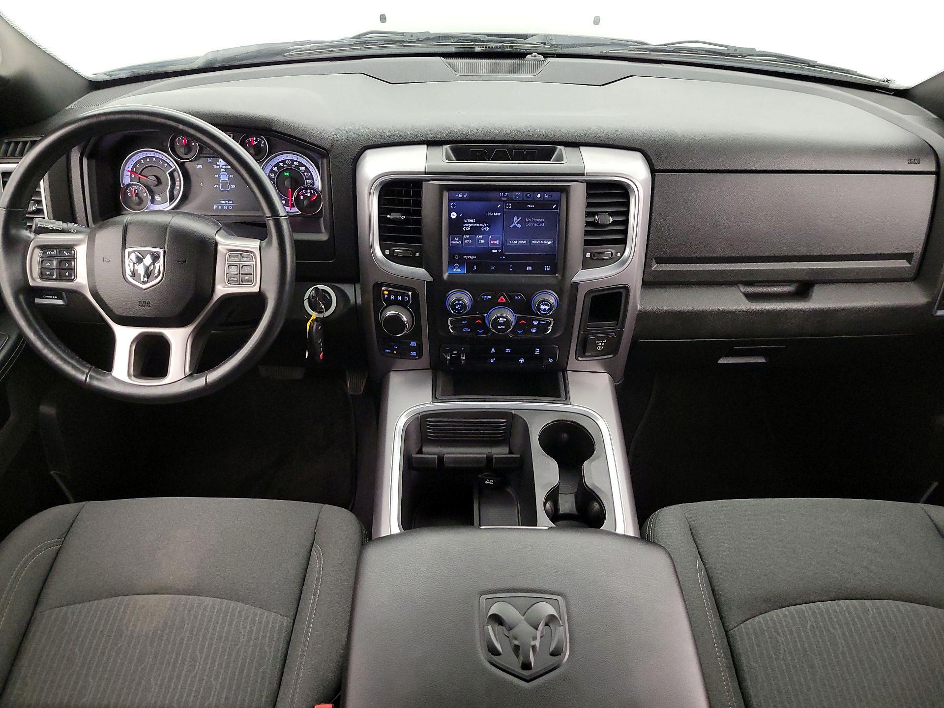 Thumbnail: 2023 RAM 1500 Classic - 9