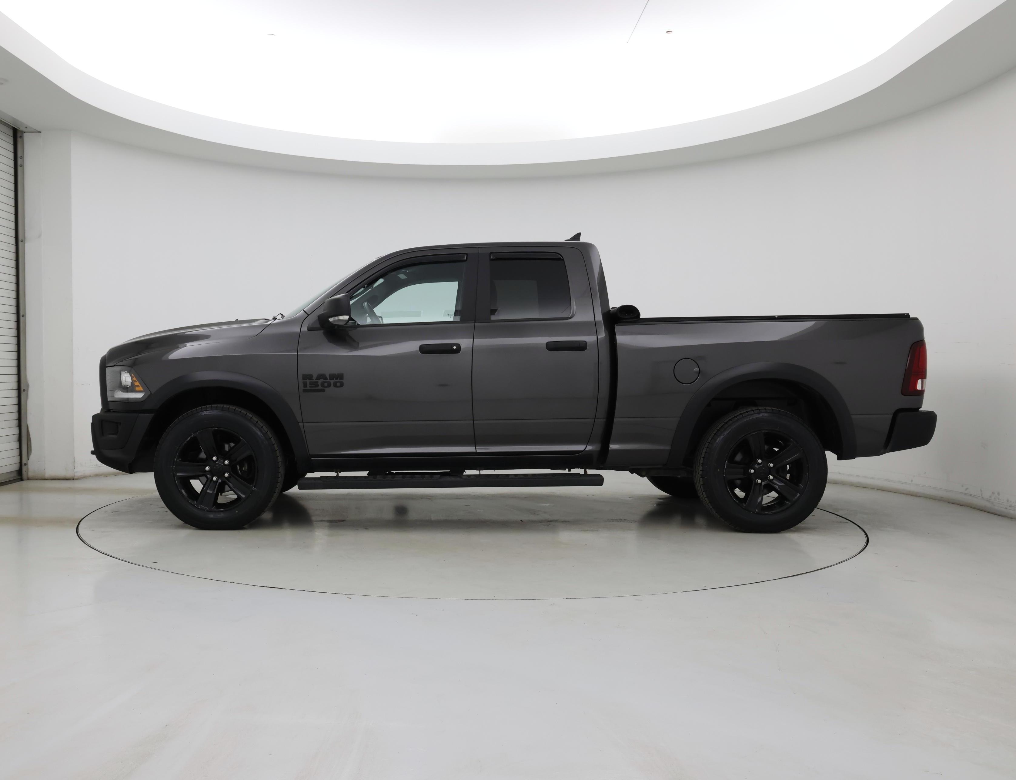 Thumbnail: 2023 RAM 1500 Classic - 3