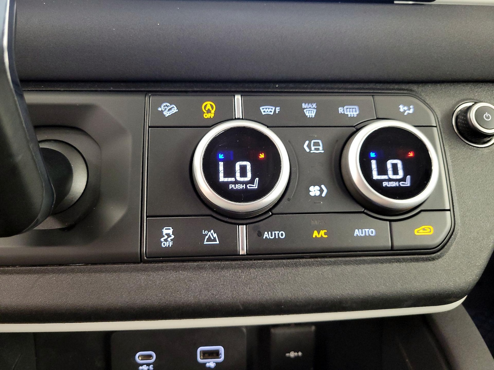 2022 Land Rover Defender Standard - Photo 18