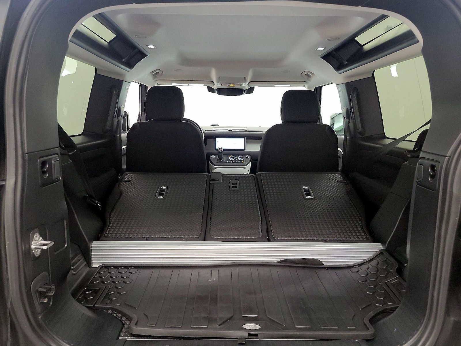 2022 Land Rover Defender Standard - Photo 23