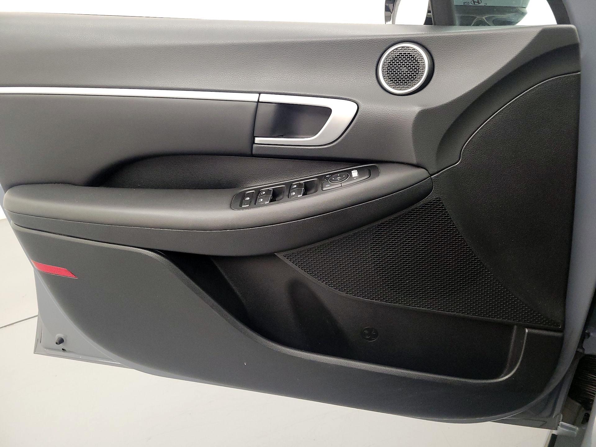 Thumbnail: 2024 Hyundai Sonata - 12