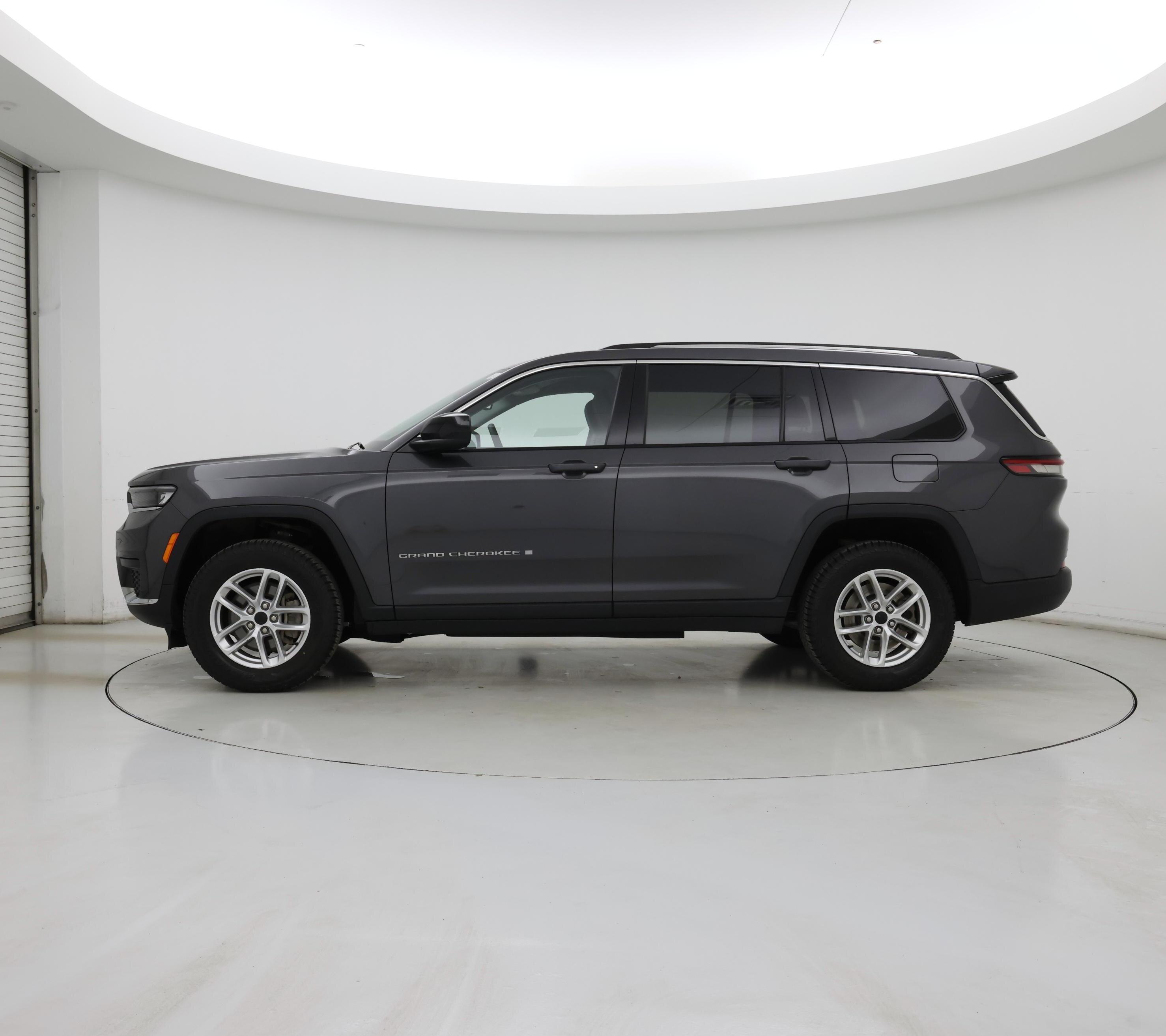 Thumbnail: 2023 Jeep Grand Cherokee L - 3