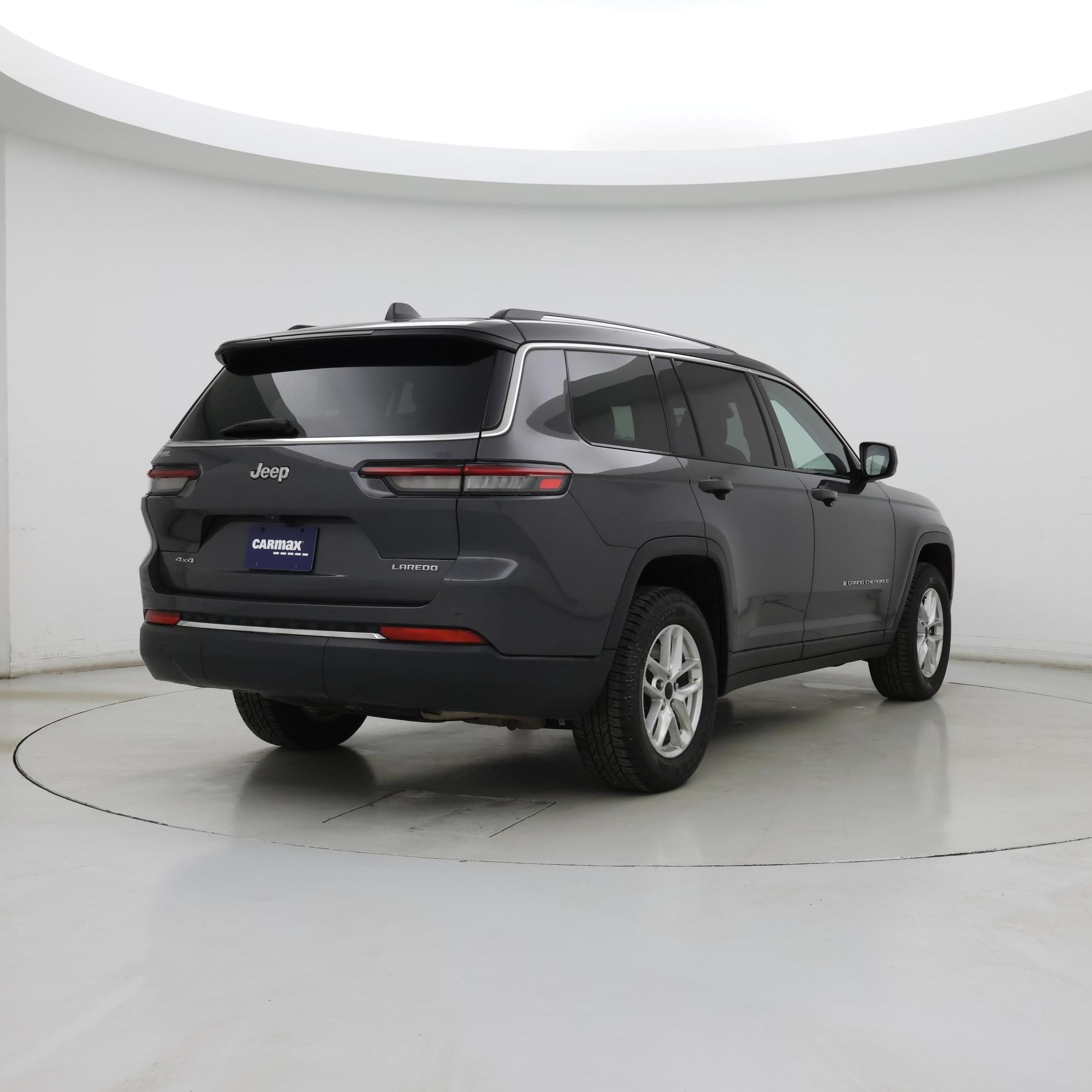 Thumbnail: 2023 Jeep Grand Cherokee L - 8