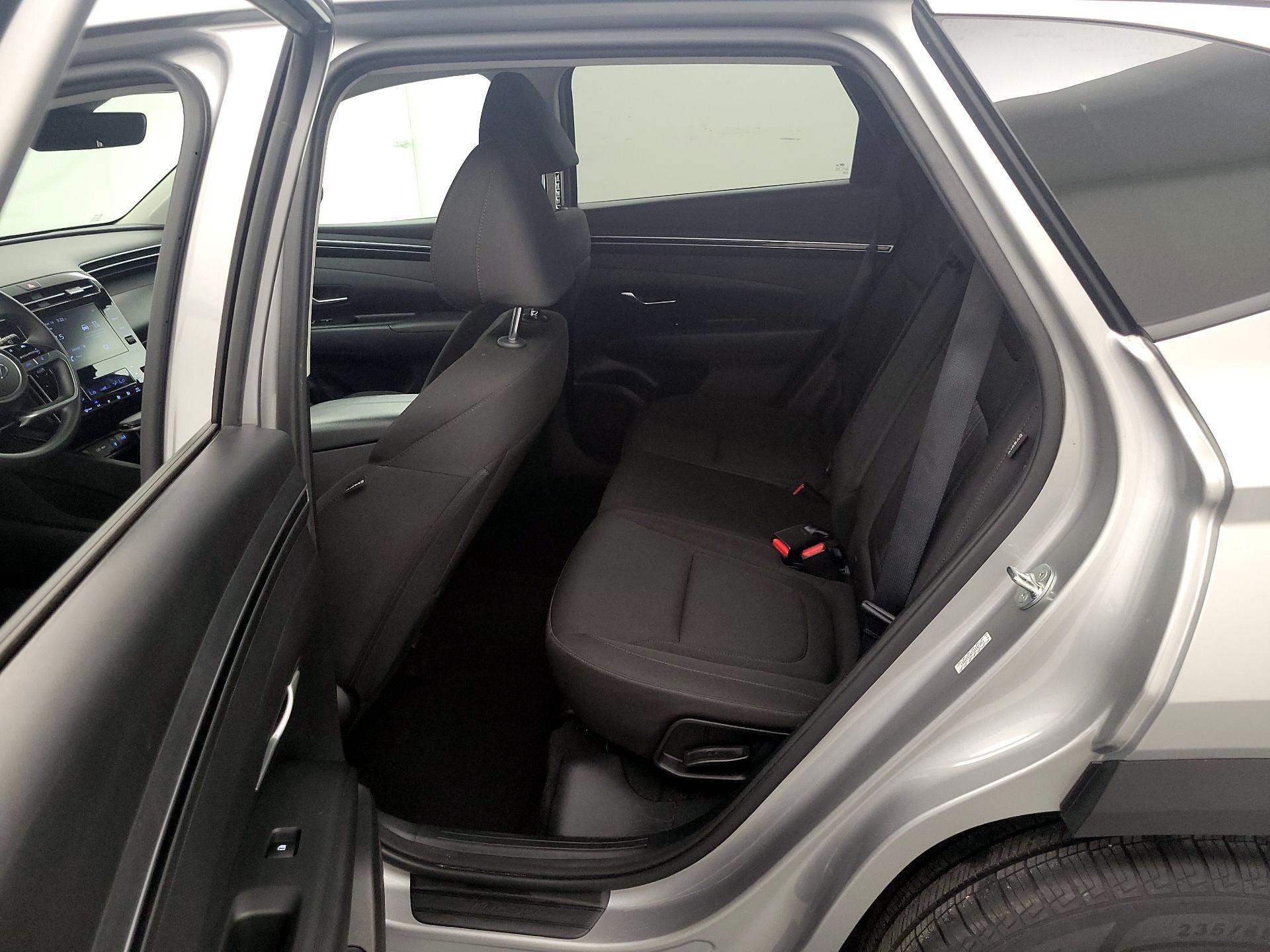 Thumbnail: 2024 Hyundai Tucson - 19