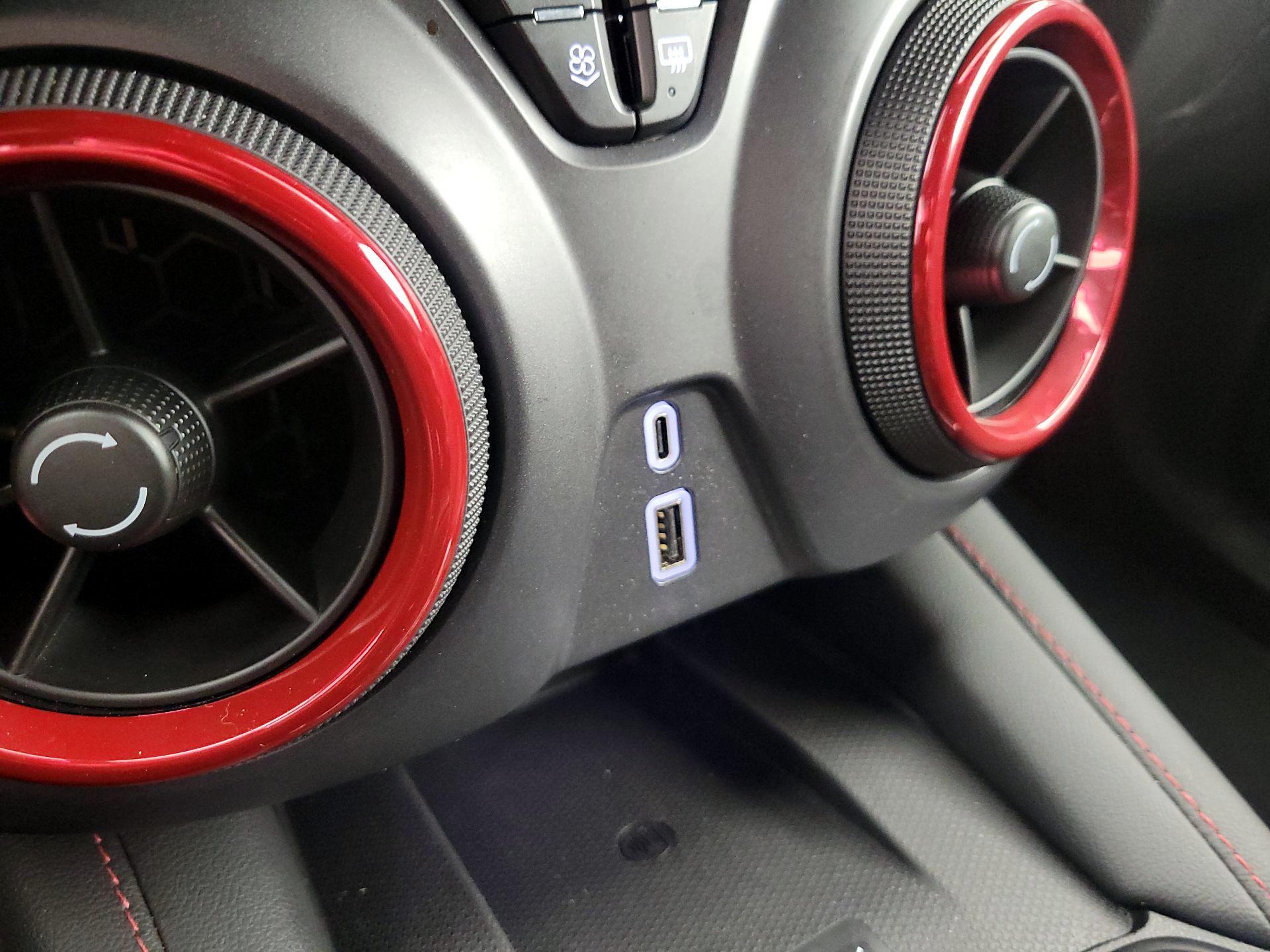 Thumbnail: 2025 Chevrolet Blazer - 19