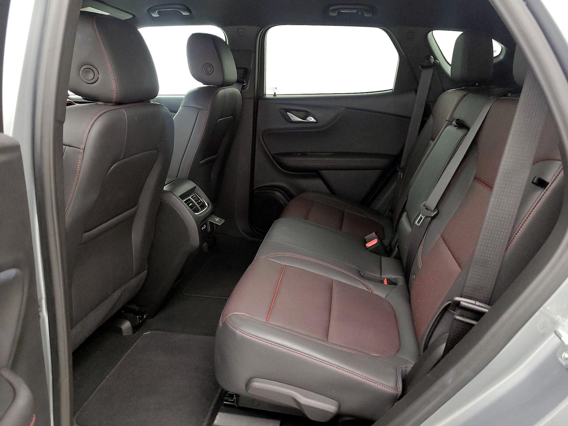 Thumbnail: 2025 Chevrolet Blazer - 20