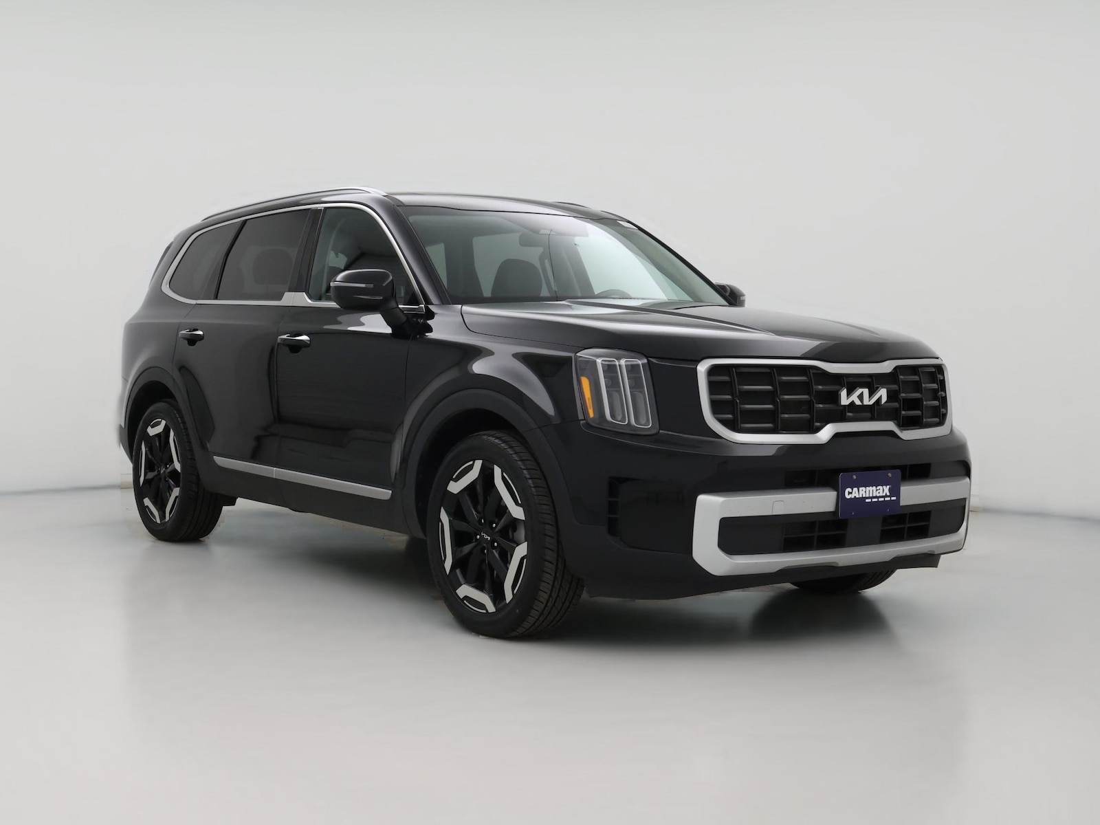 2025 Kia Telluride S - Photo 1