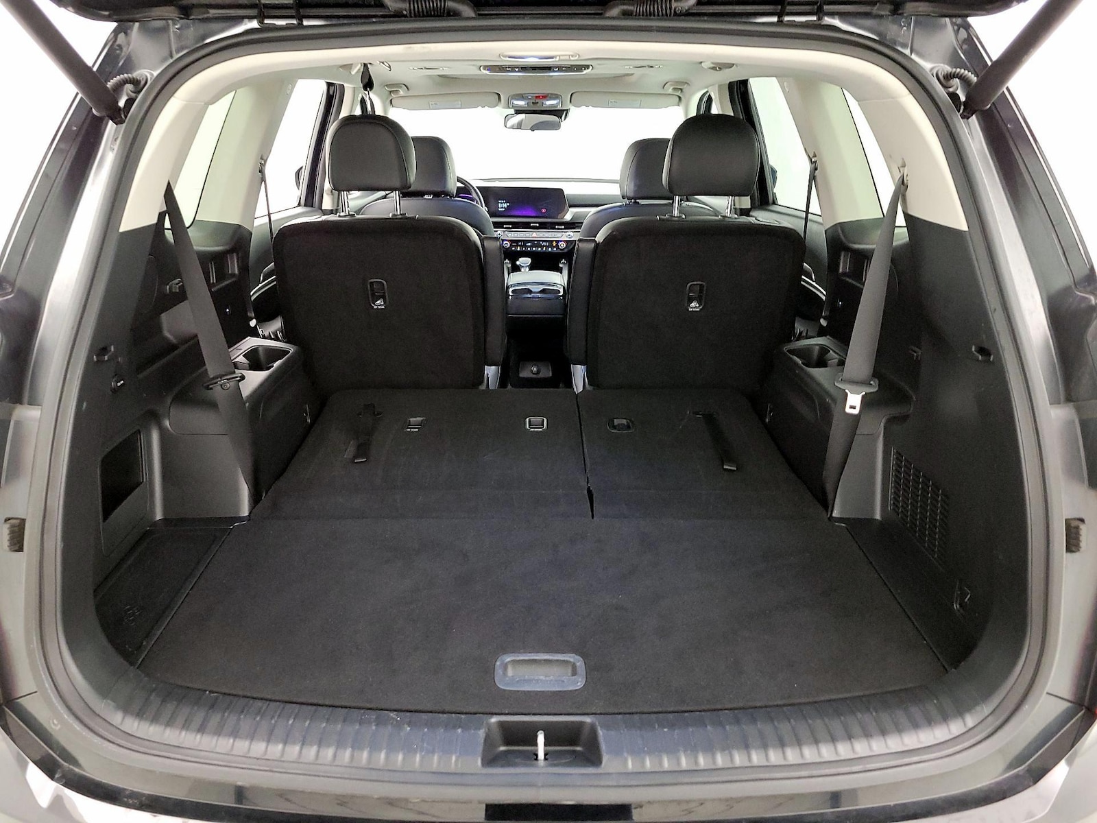 2025 Kia Telluride S - Photo 25