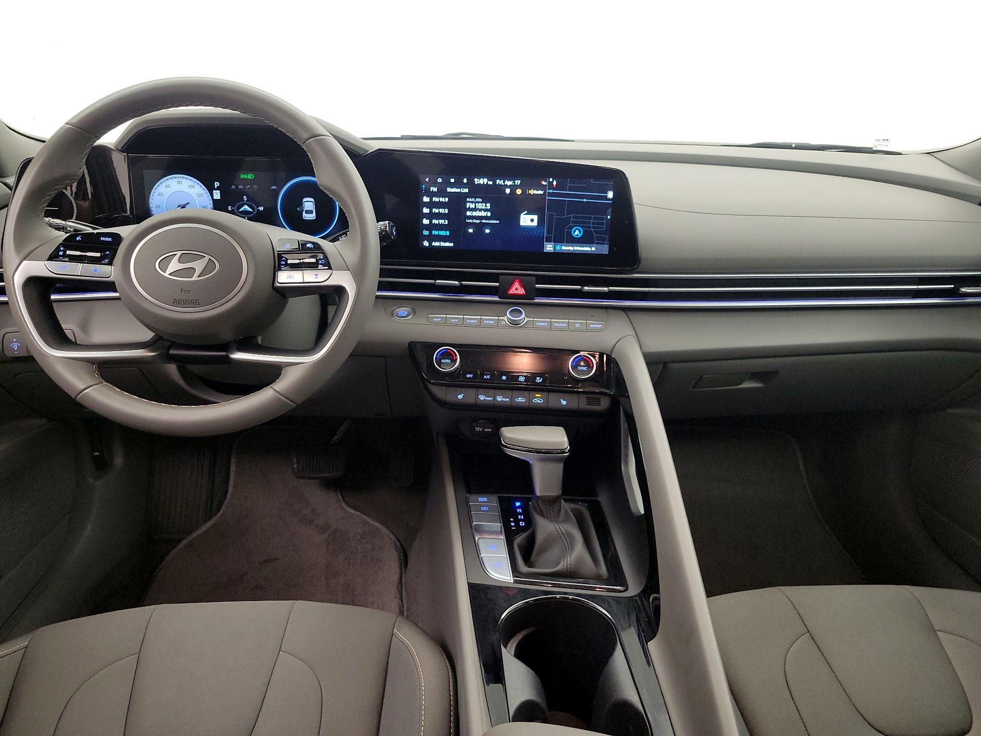 Thumbnail: 2025 Hyundai Elantra - 9