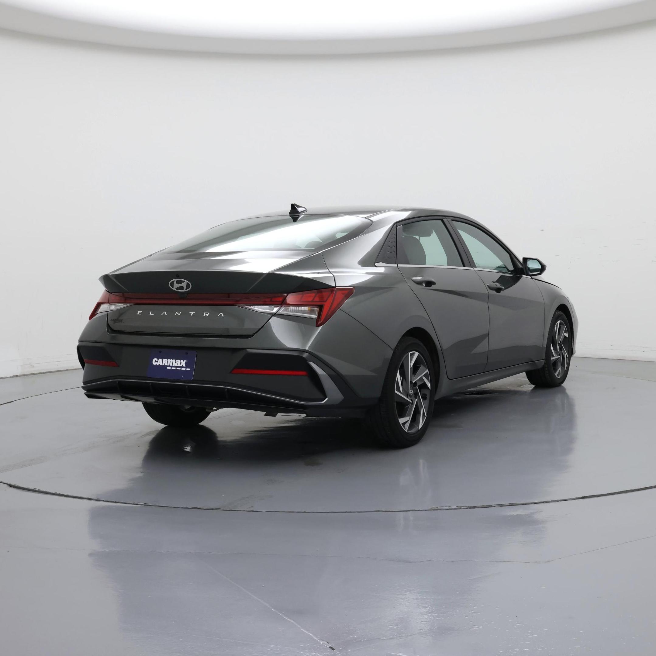 Thumbnail: 2025 Hyundai Elantra - 8