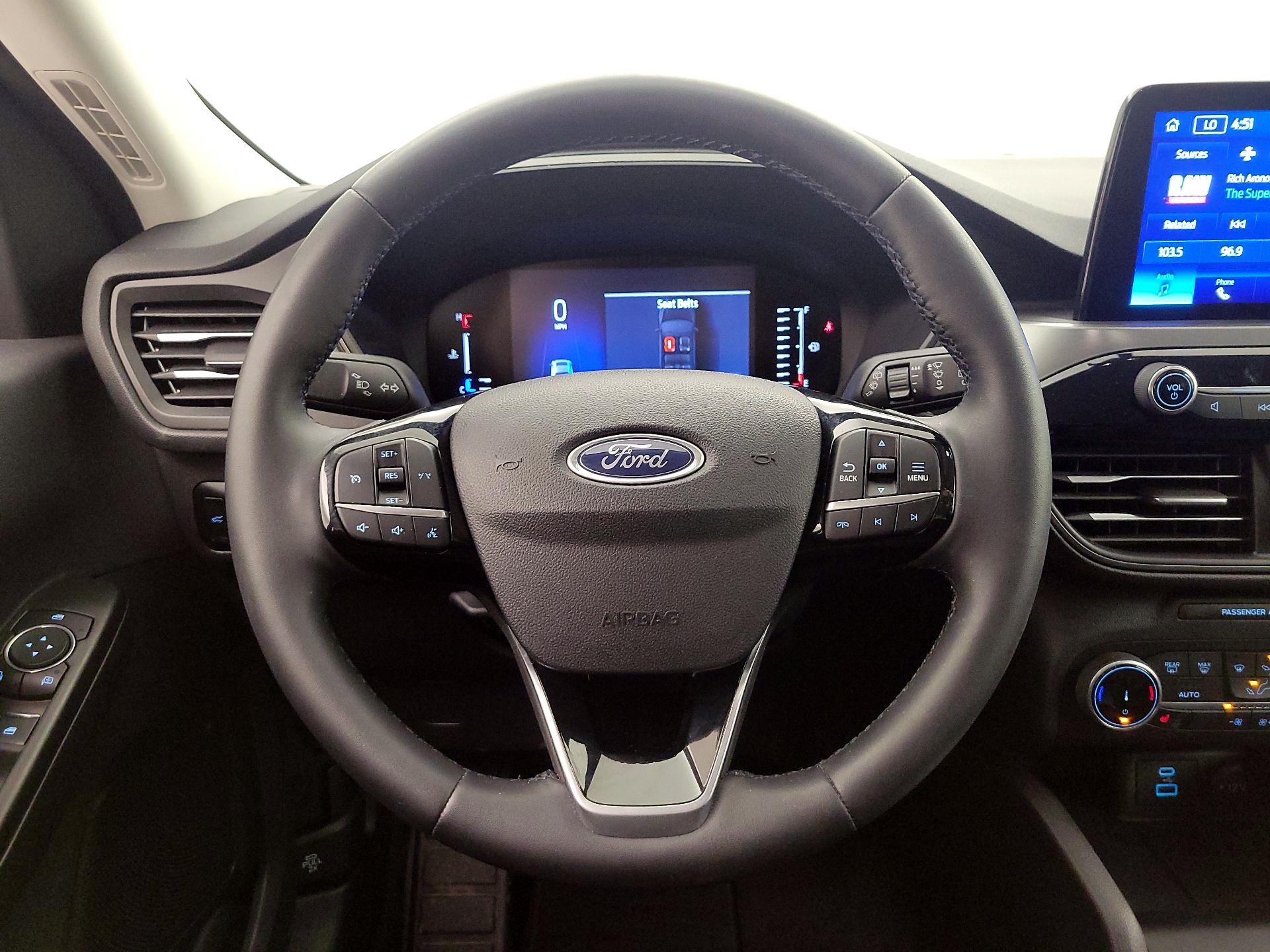 Thumbnail: 2023 Ford Escape - 10