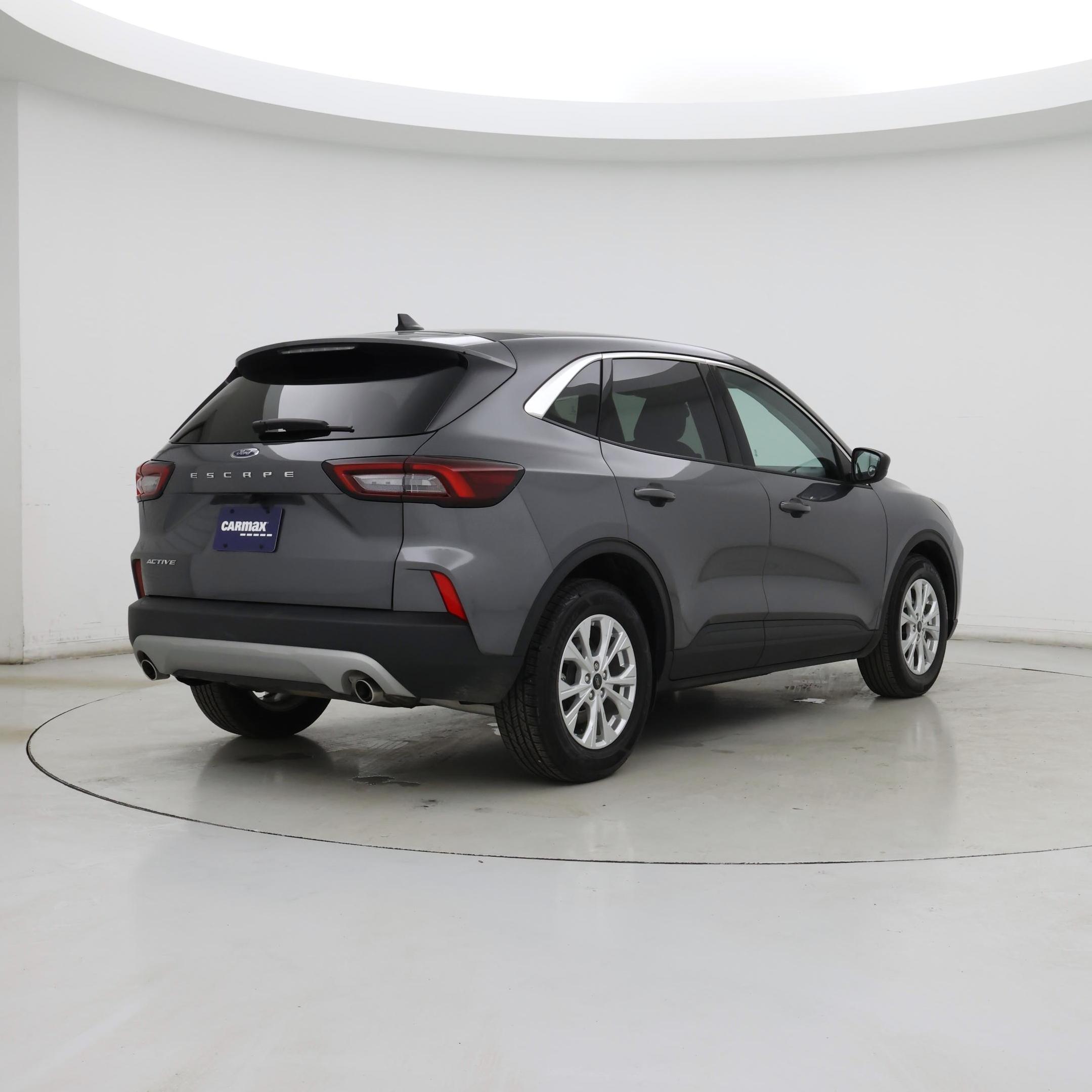 Thumbnail: 2023 Ford Escape - 8