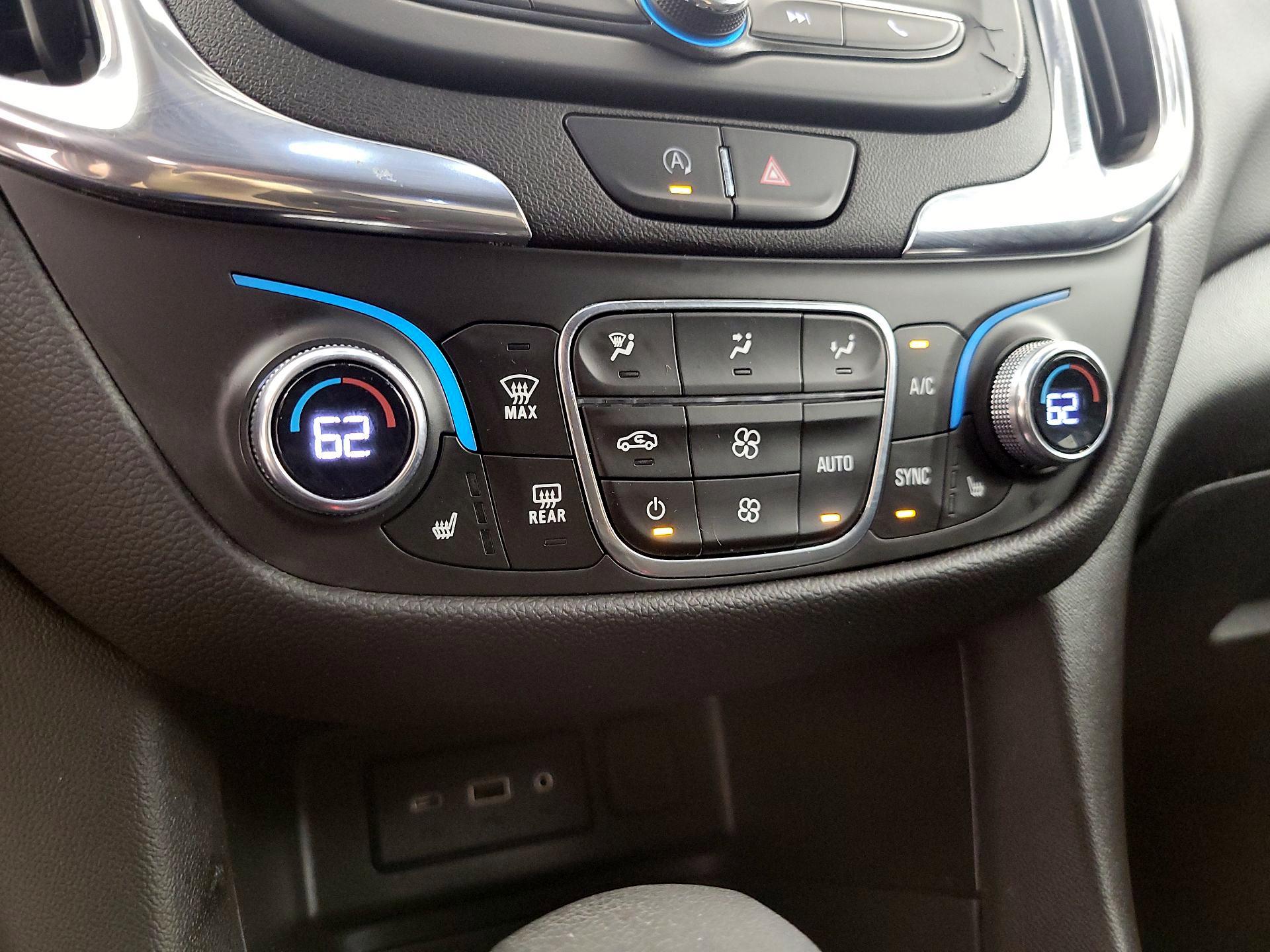 Thumbnail: 2023 Chevrolet Equinox - 16