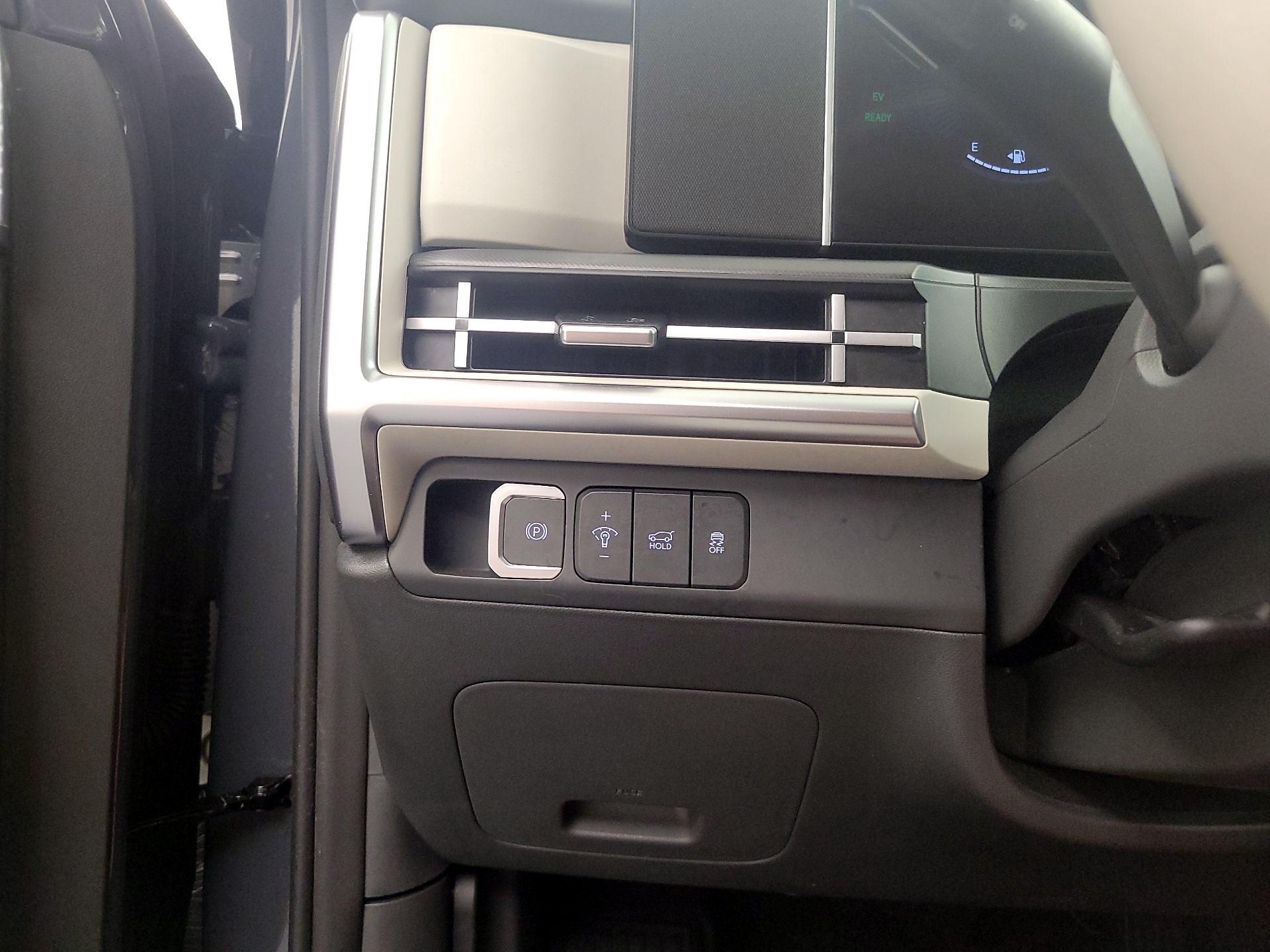 Thumbnail: 2025 Hyundai Santa Fe - 13