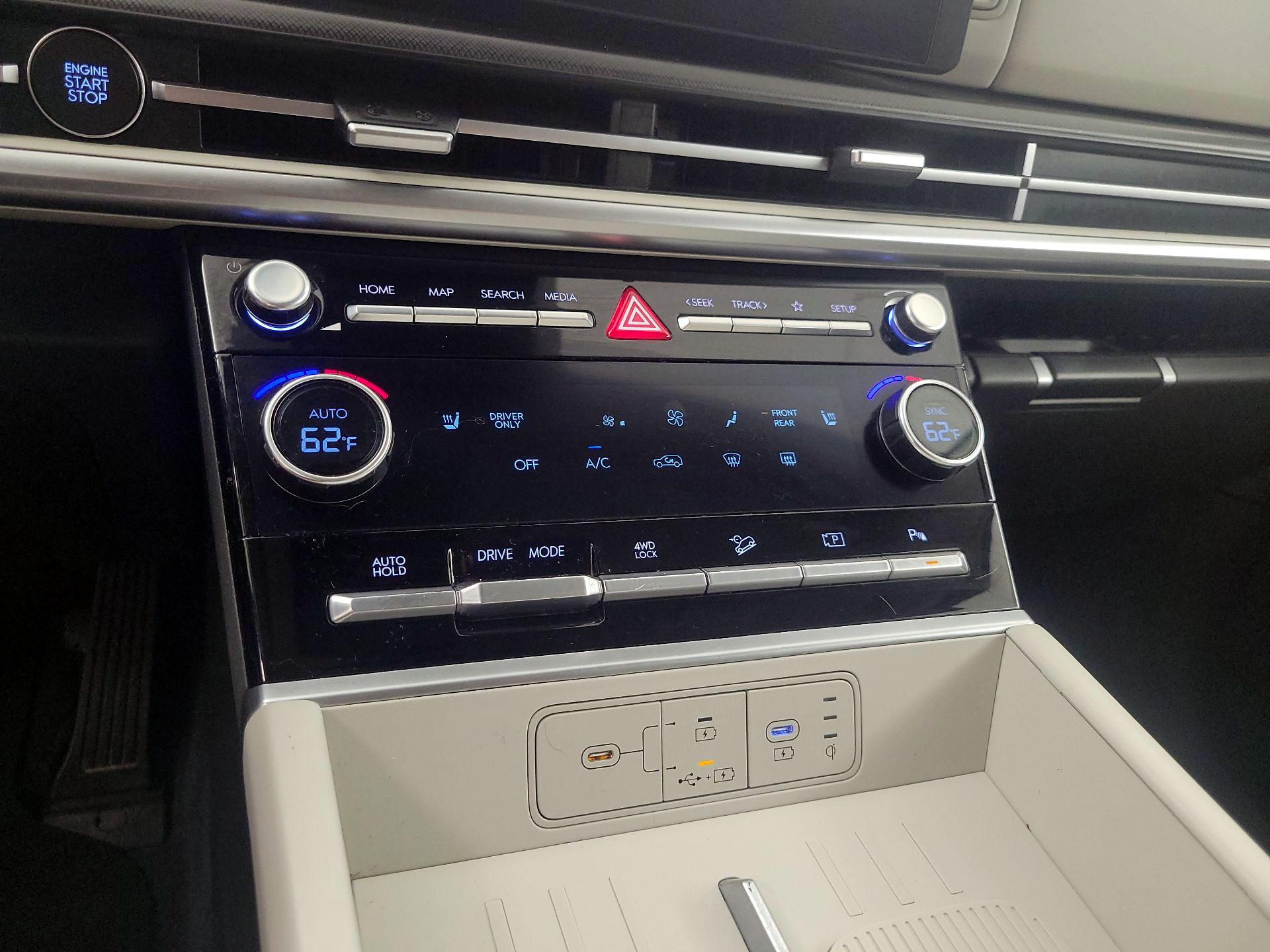 Thumbnail: 2025 Hyundai Santa Fe - 16