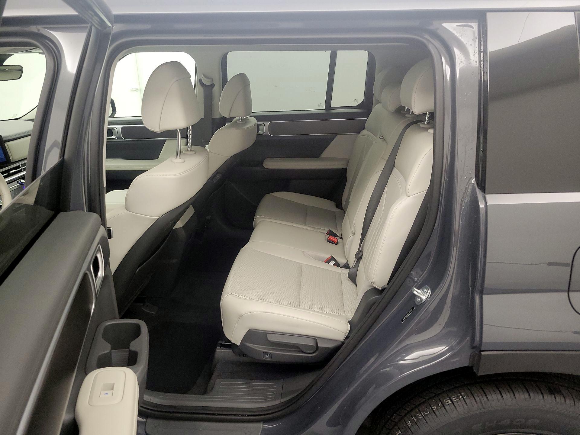 Thumbnail: 2025 Hyundai Santa Fe - 19