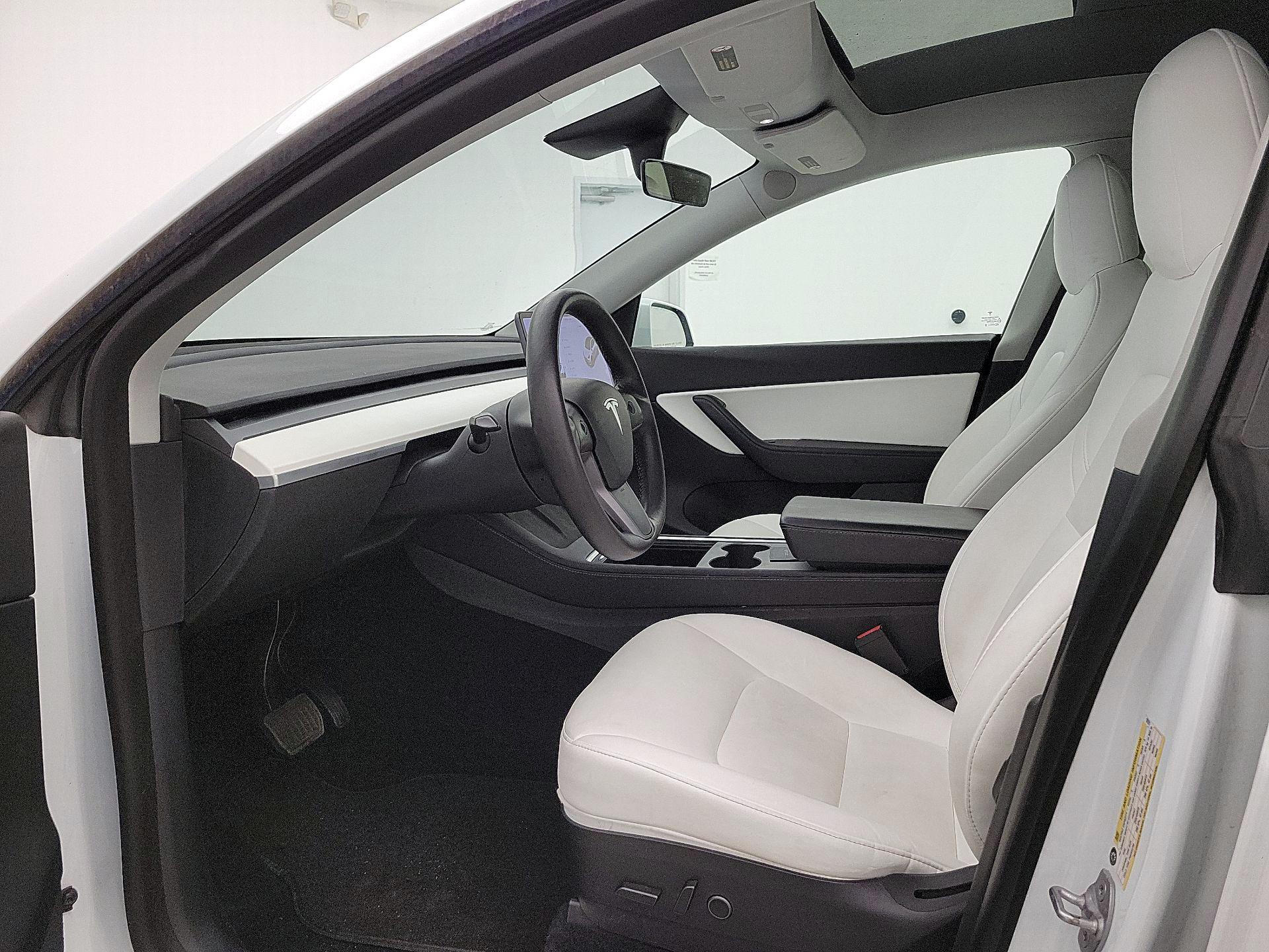 Thumbnail: 2021 Tesla Model Y - 11