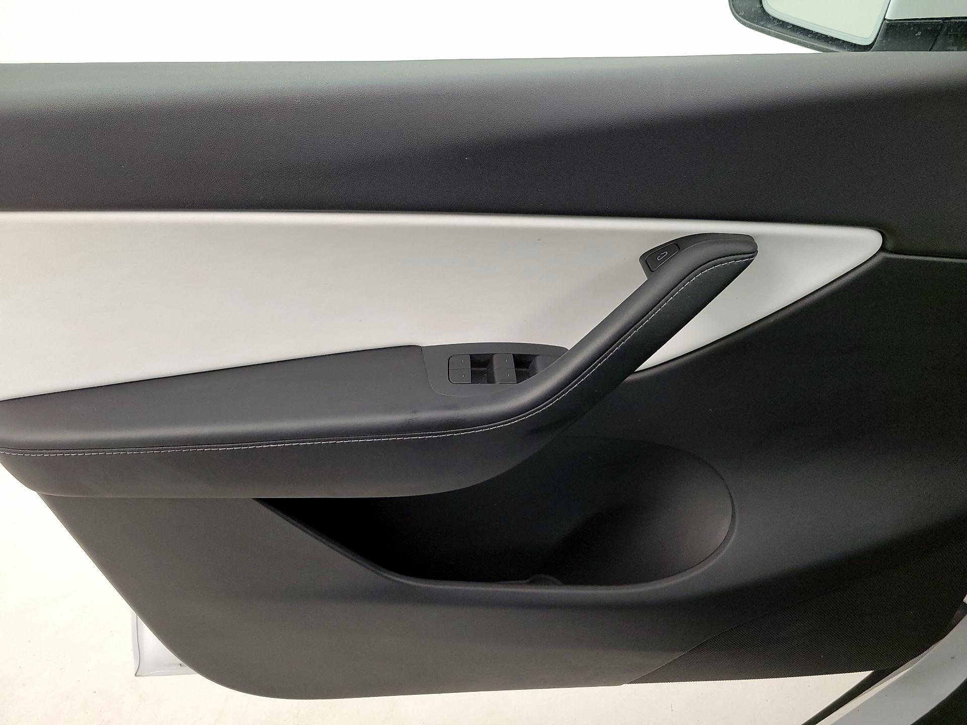 Thumbnail: 2021 Tesla Model Y - 12