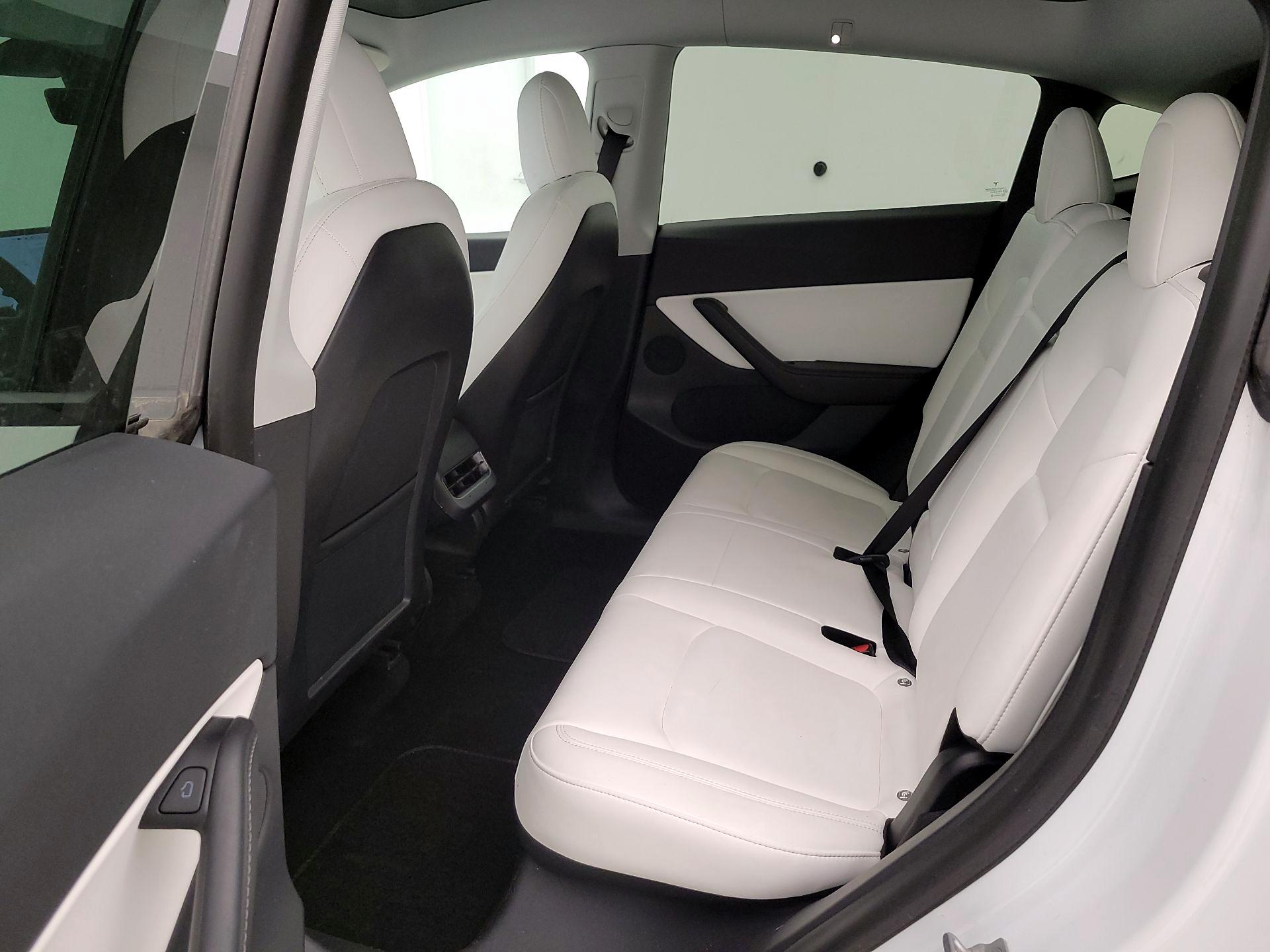 Thumbnail: 2021 Tesla Model Y - 19