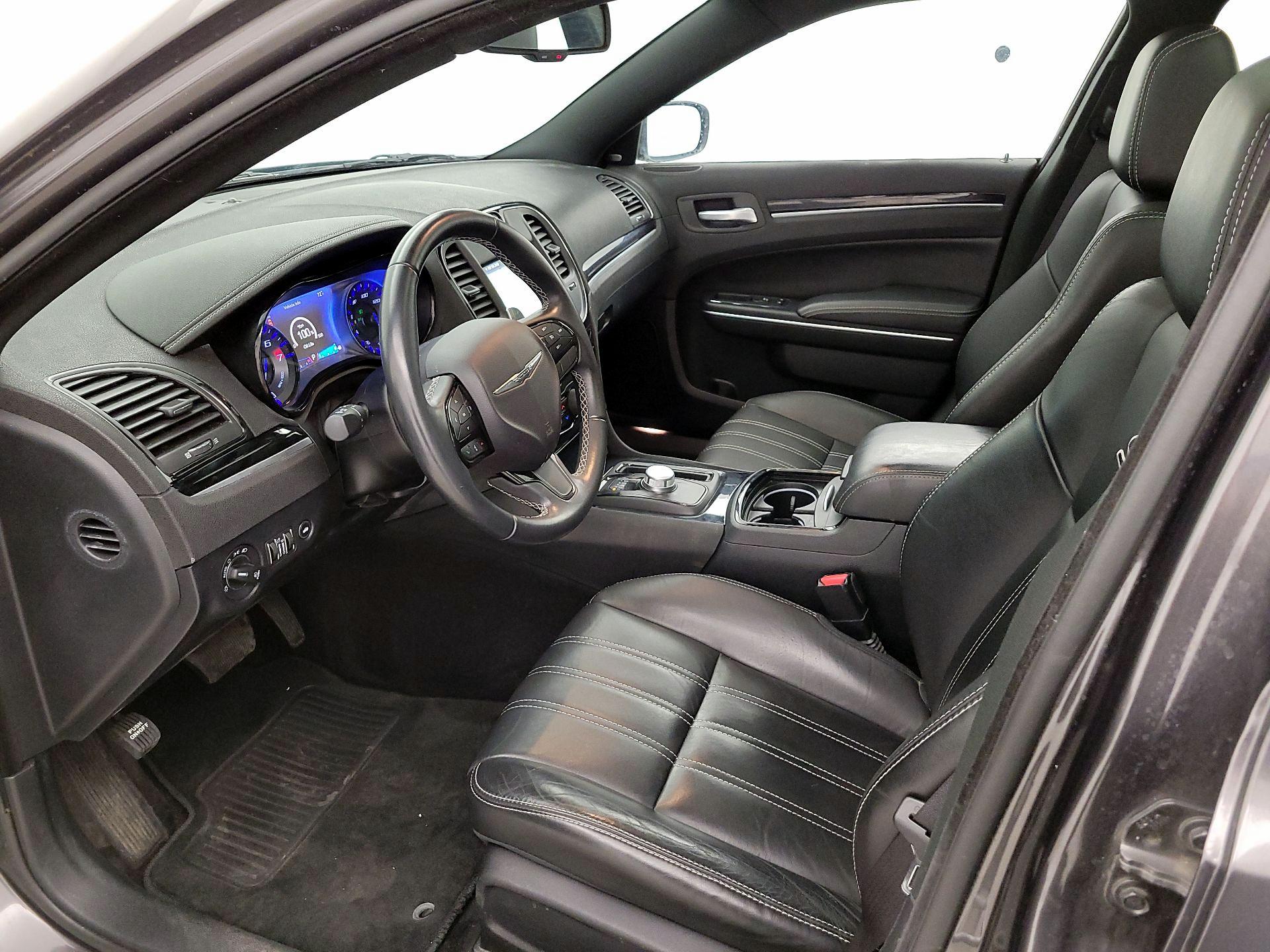 Thumbnail: 2018 Chrysler 300 - 11